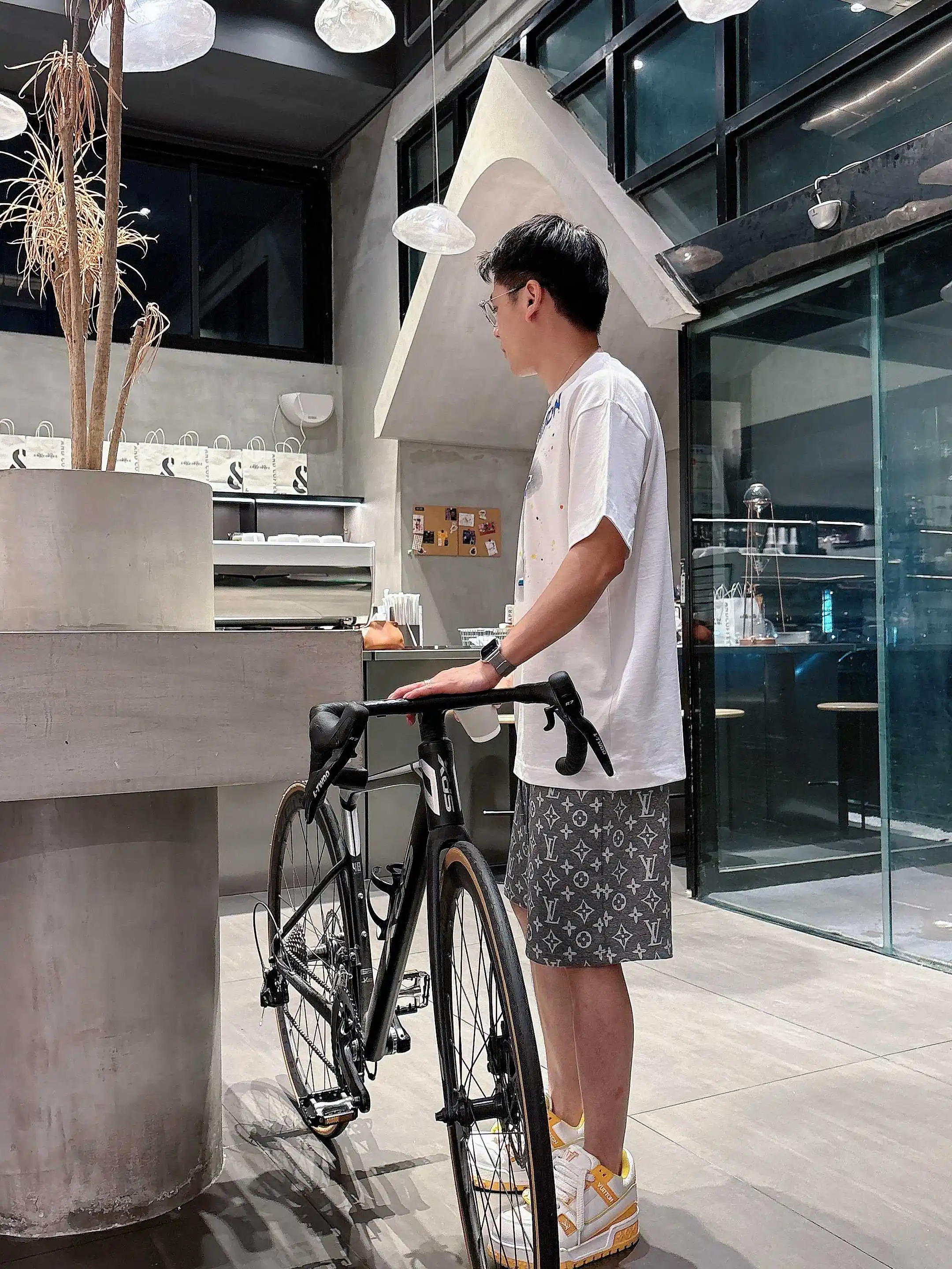 Monogram Jacquard Casual Shorts D16519028 — view 13
