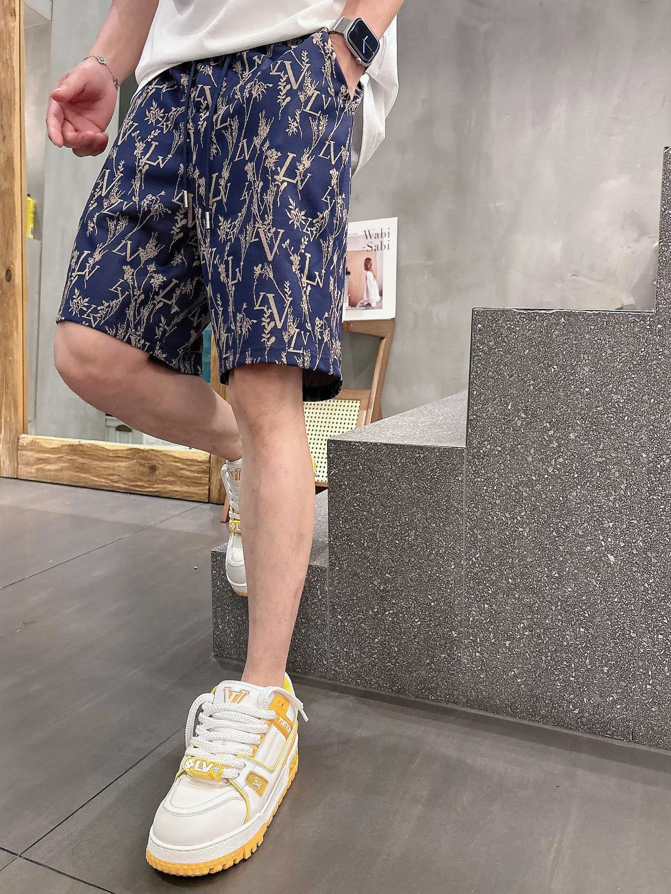 Jacquard Monogram Floral Casual Shorts D16519031 — view 12