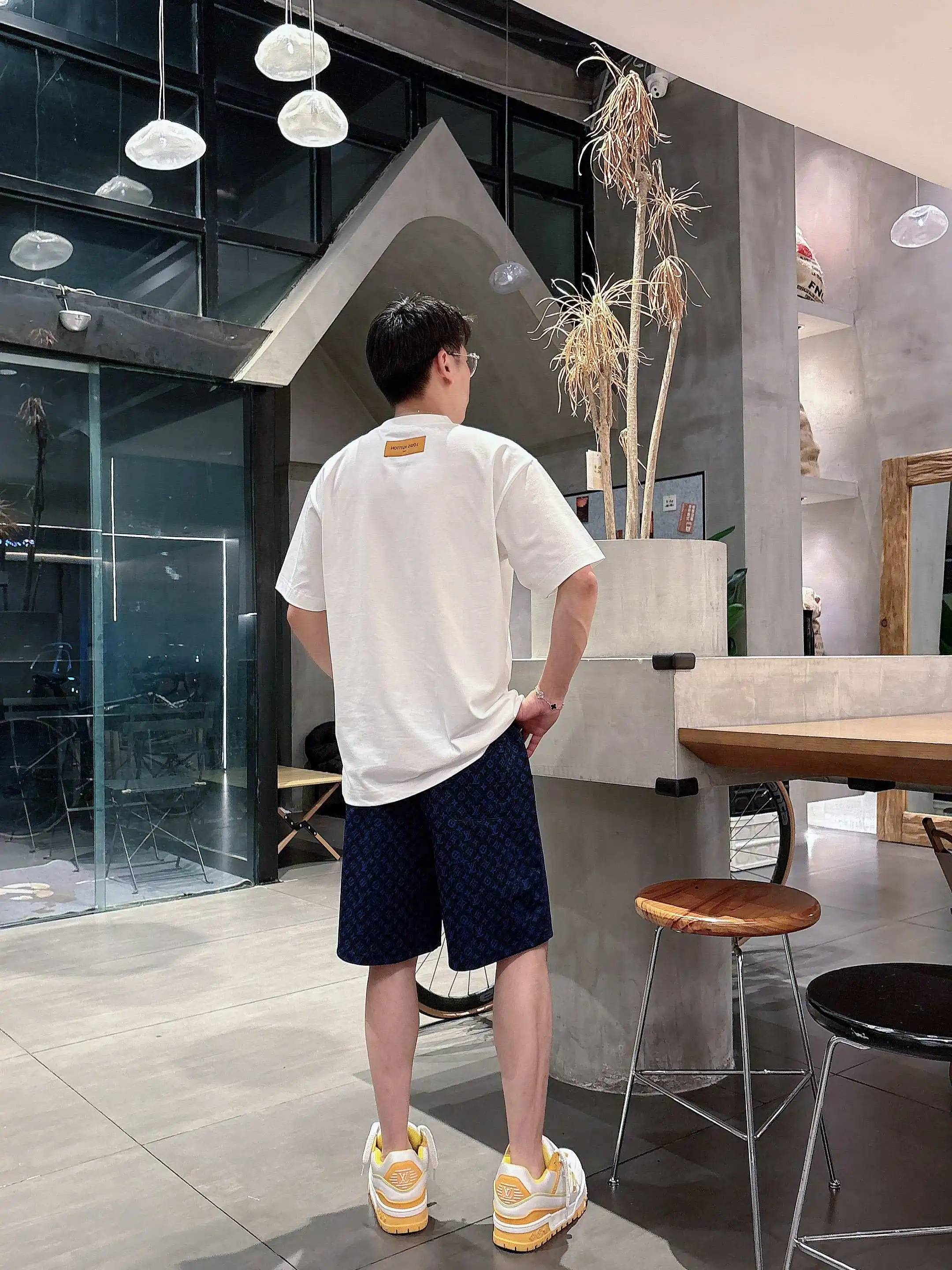 Monogram Jacquard Casual Shorts D16519033 — view 11