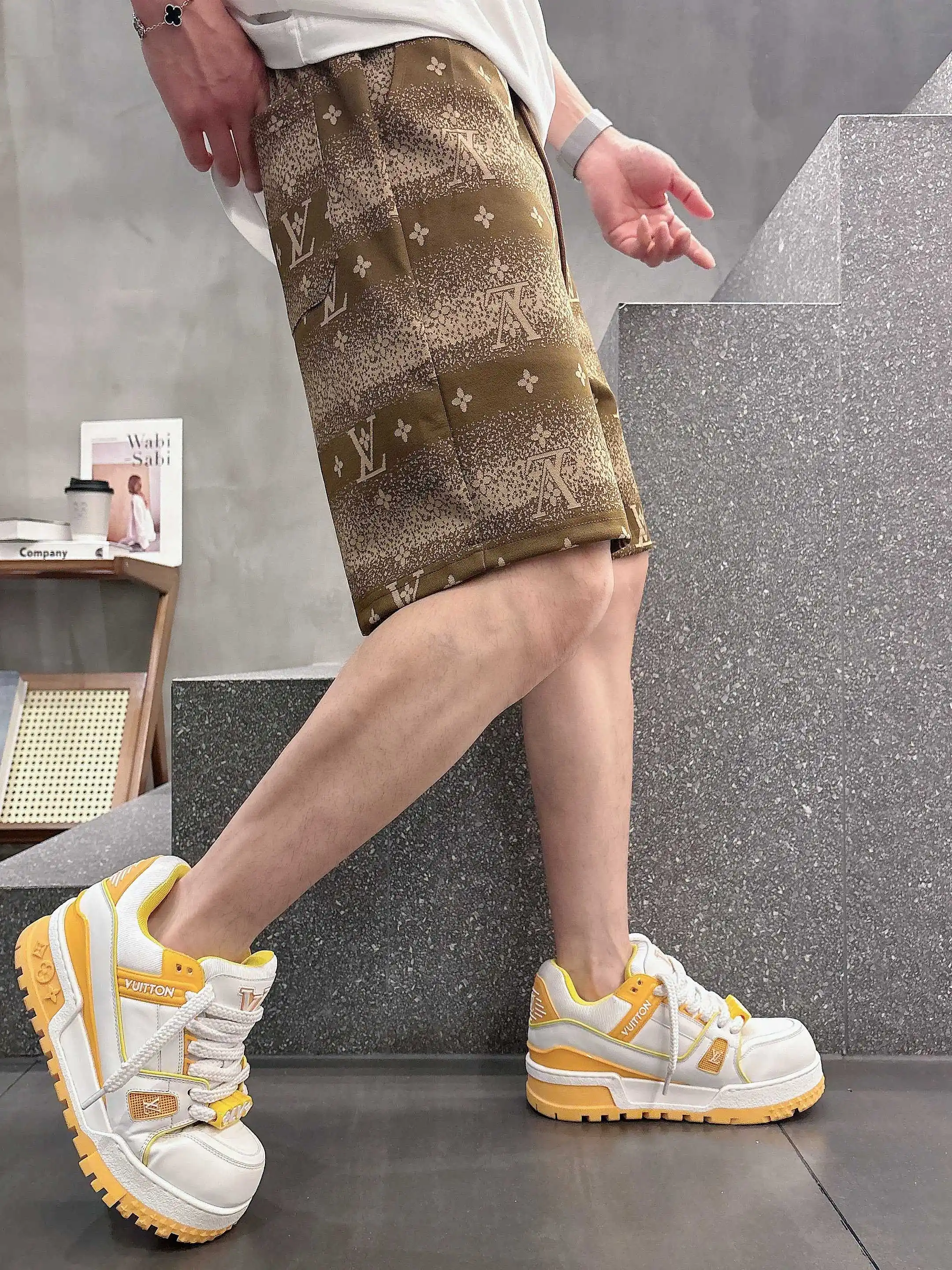 Monogram Jacquard Casual Shorts D16519030 — view 5
