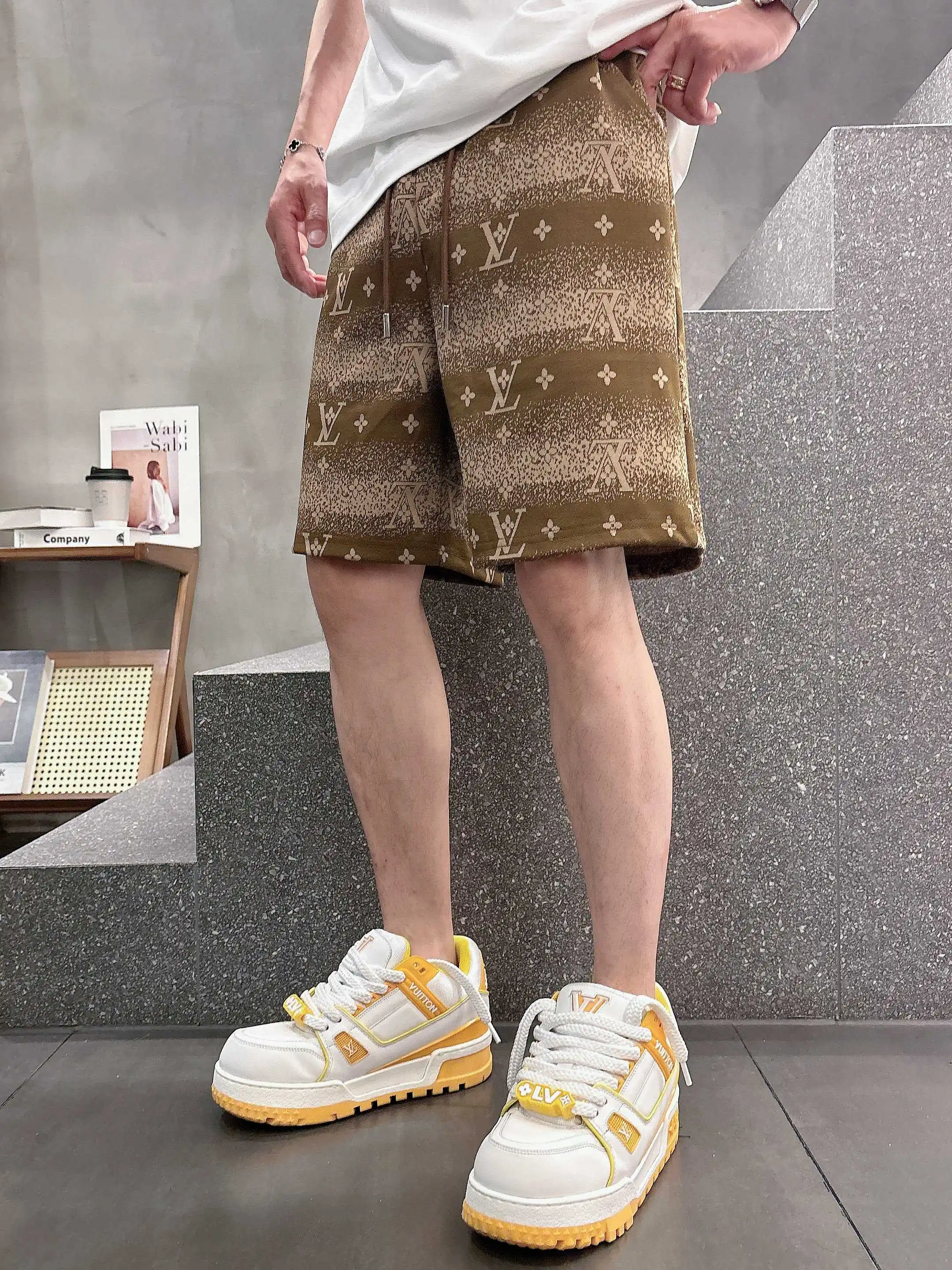 Monogram Jacquard Casual Shorts D16519030 — view 9