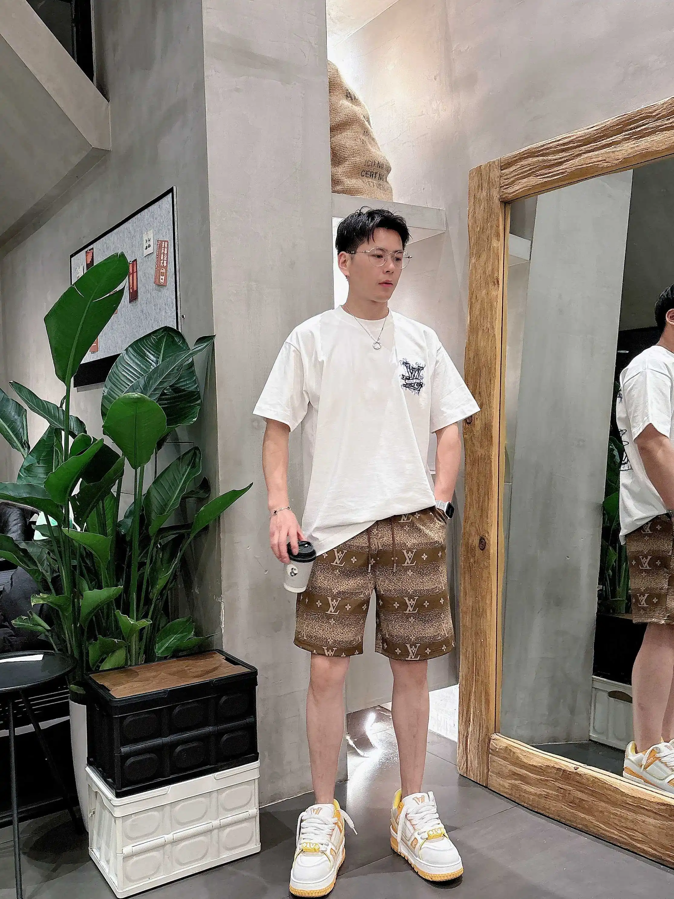 Monogram Jacquard Casual Shorts D16519030 — view 12