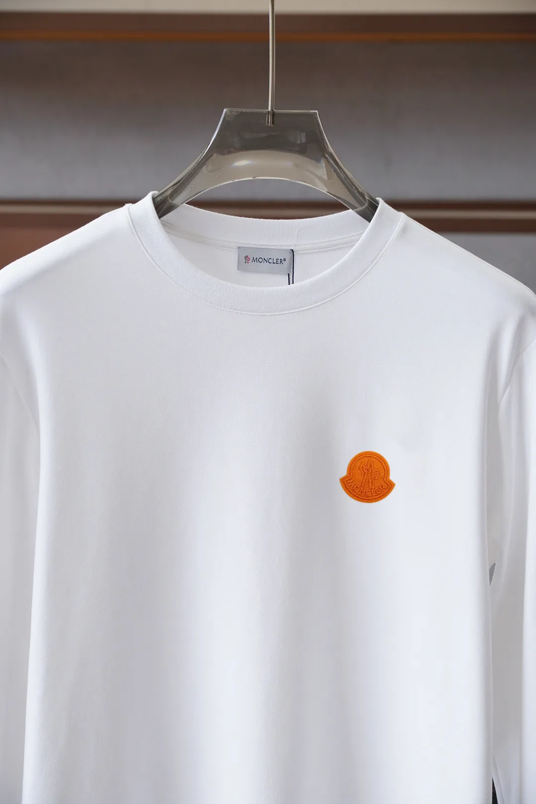 Logo-Appliqué Long-Sleeved Cotton T-Shirt D16514428 — view 6