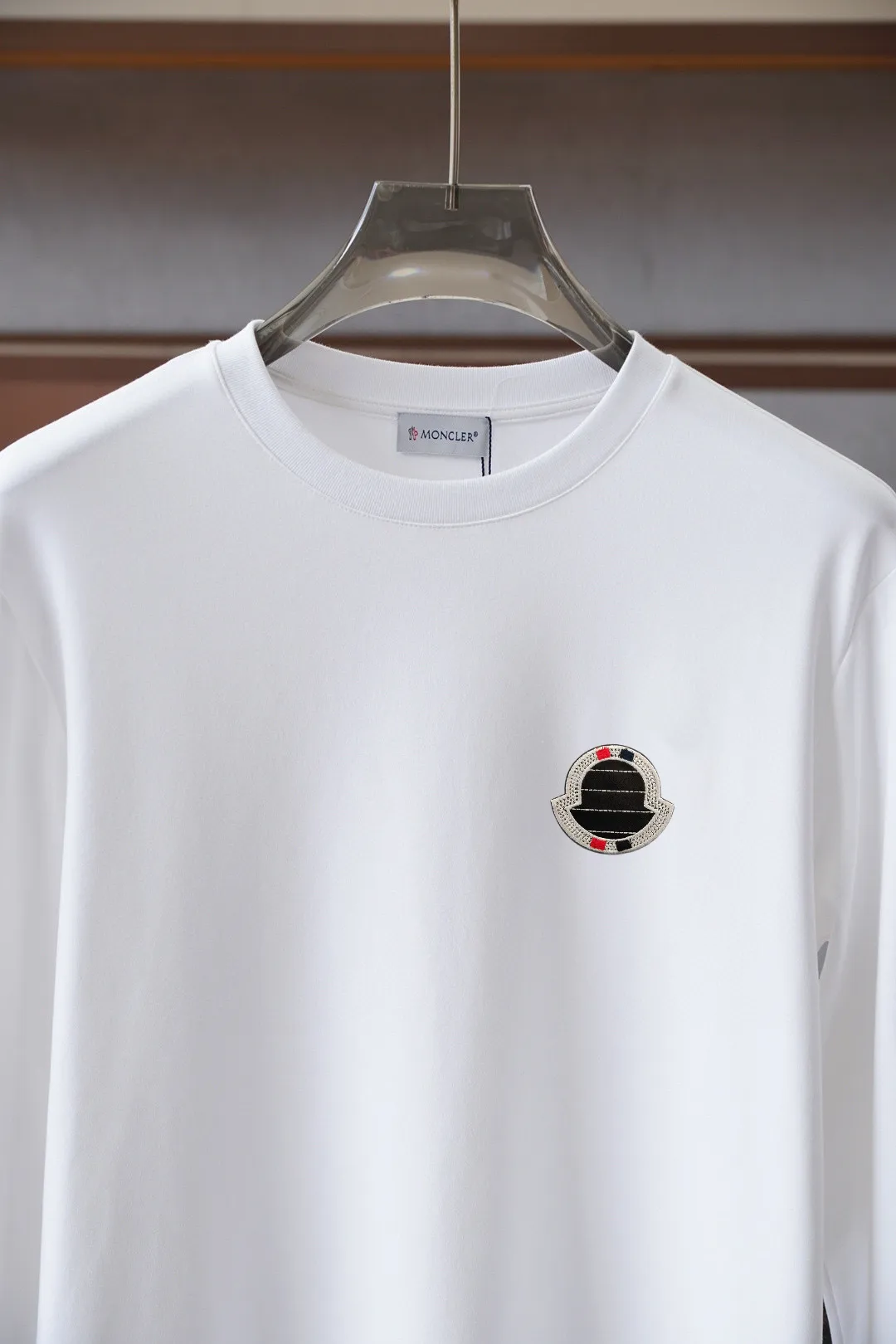 Logo-Appliqué Long-Sleeved Cotton T-Shirt D16514424 — view 6
