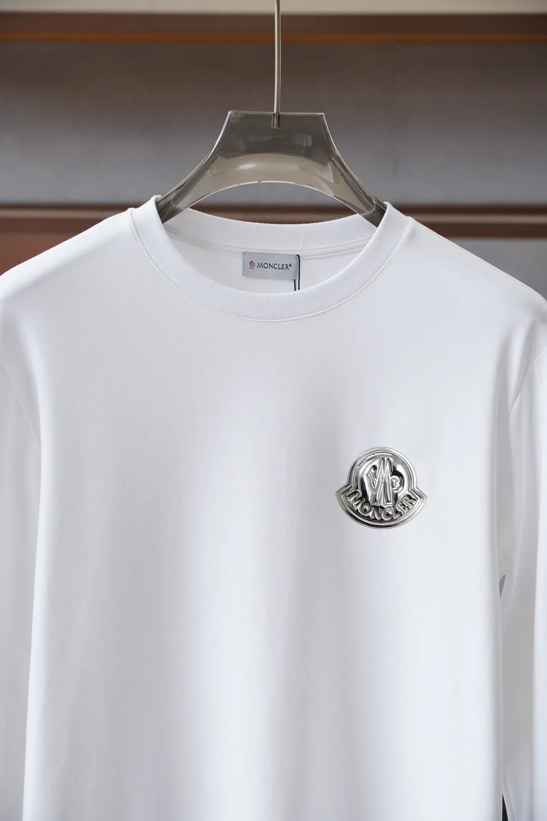 Logo-Appliqué Long-Sleeved Cotton T-Shirt D16514426 — view 6