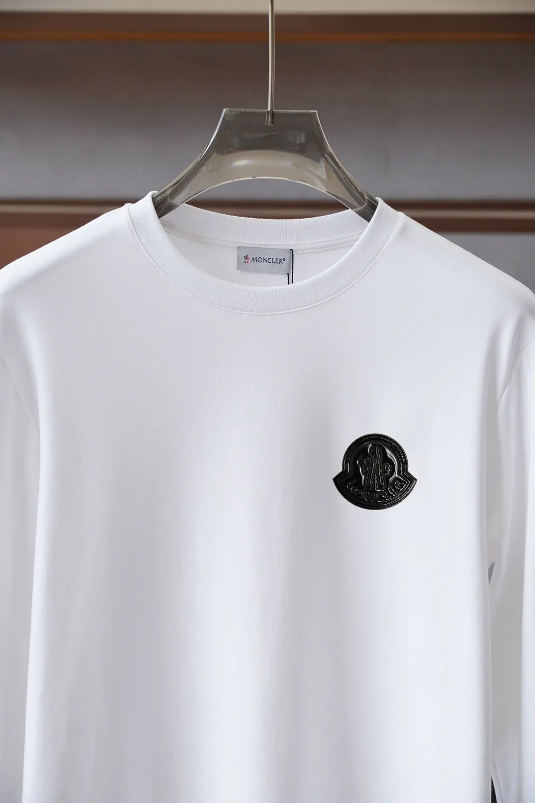 Logo-Appliqué Long-Sleeved Cotton T-Shirt D16514422 — view 6