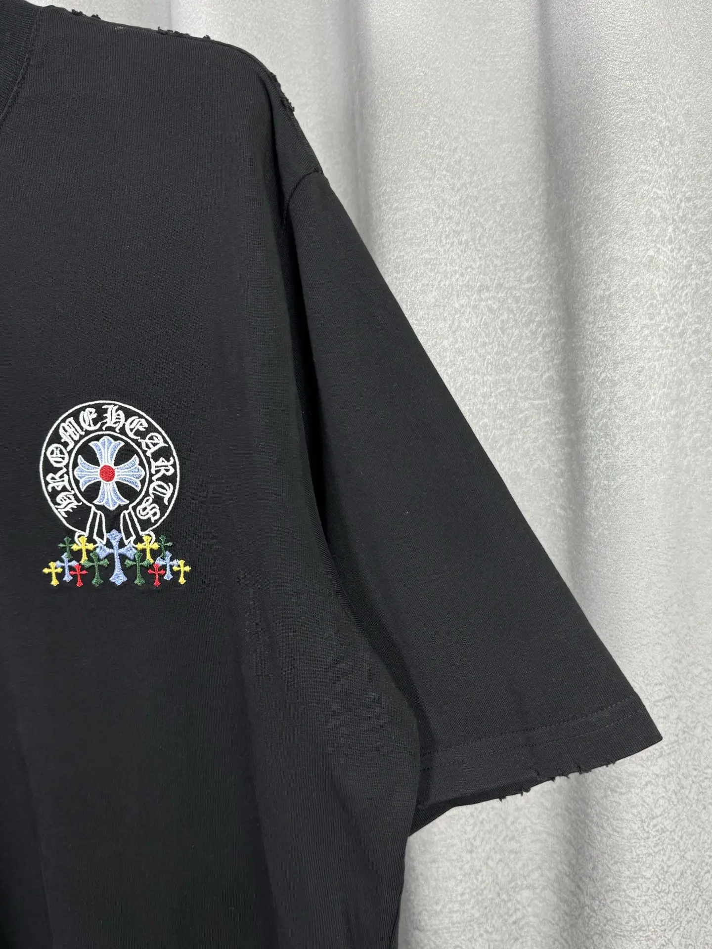 Embroidered Cross Acid-Wash Cotton T-Shirt D16519585 — view 4