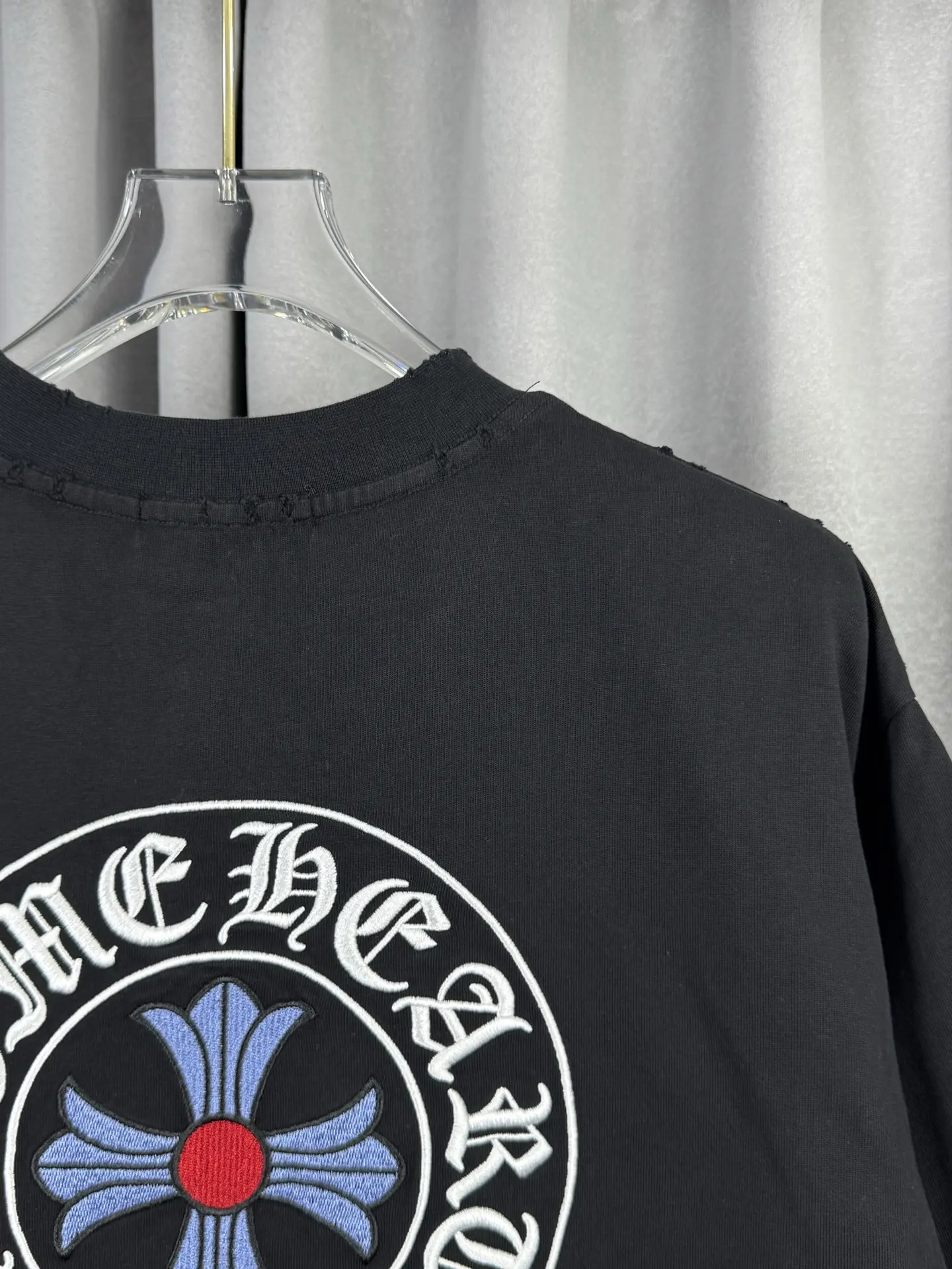 Embroidered Cross Acid-Wash Cotton T-Shirt D16519585 — view 7