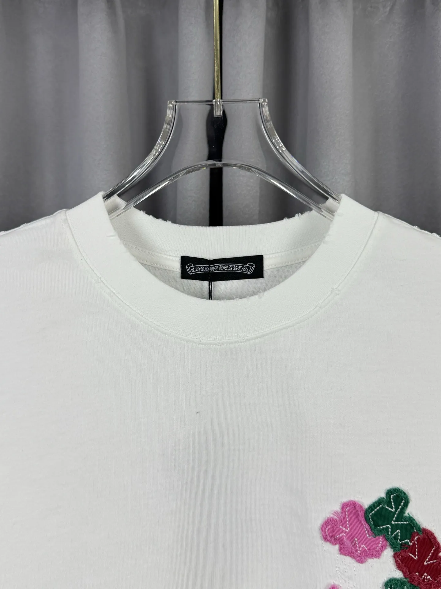 Chrome Hearts Distressed Appliqué T-Shirt D16519588 — view 5