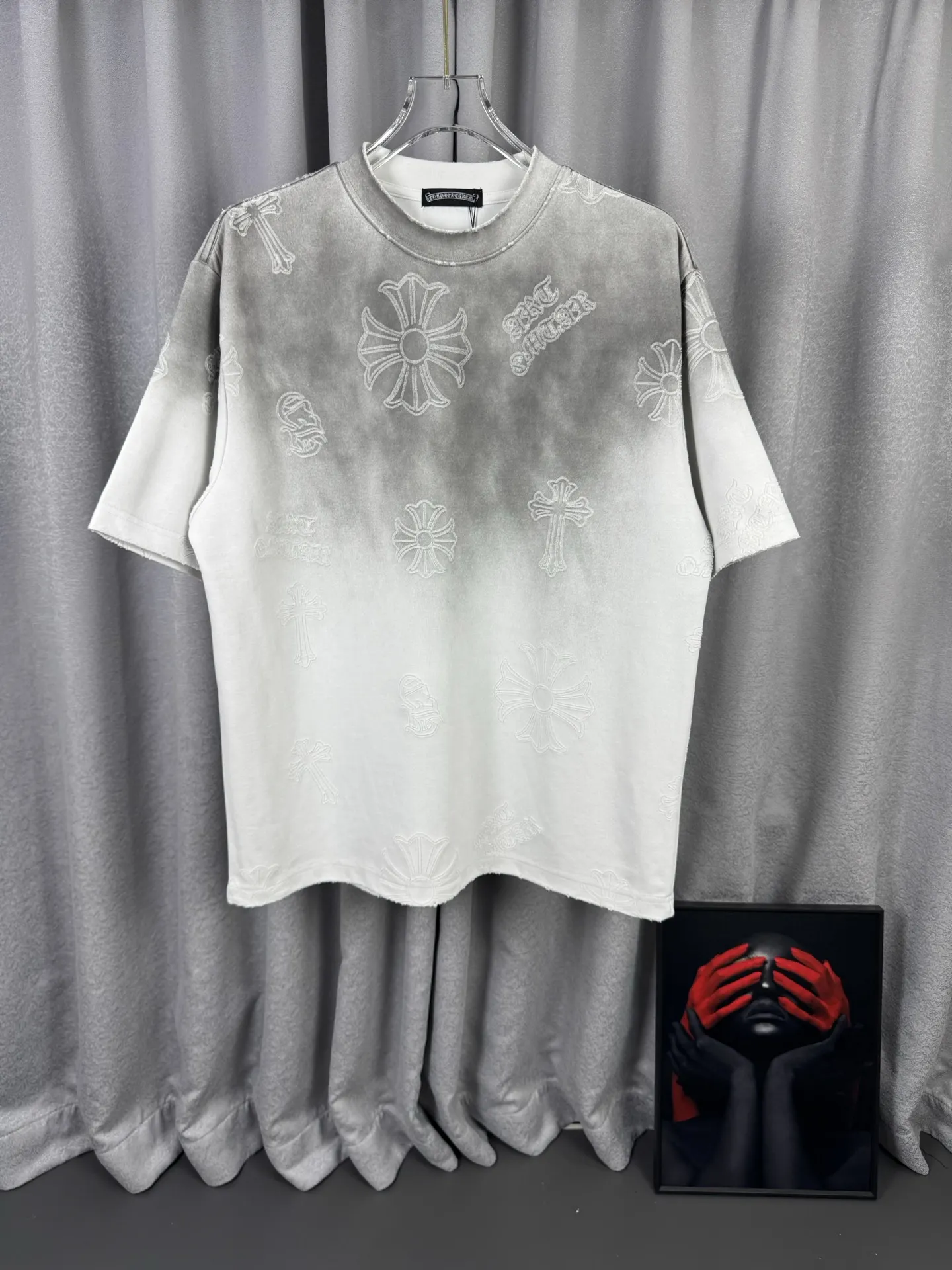 Acid-Wash Embroidered Cross T-Shirt D16519604