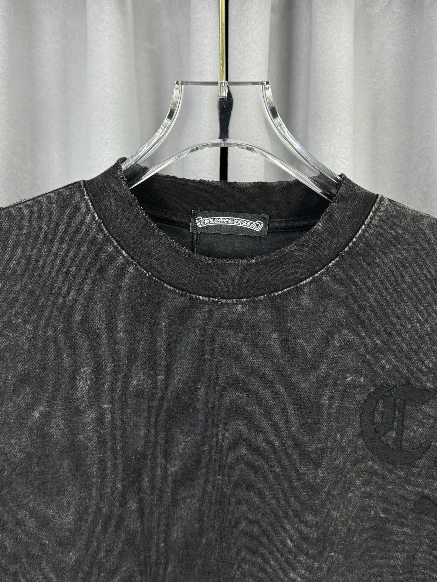 Acid-Wash Embroidered Cotton T-Shirt D16519599 — view 5