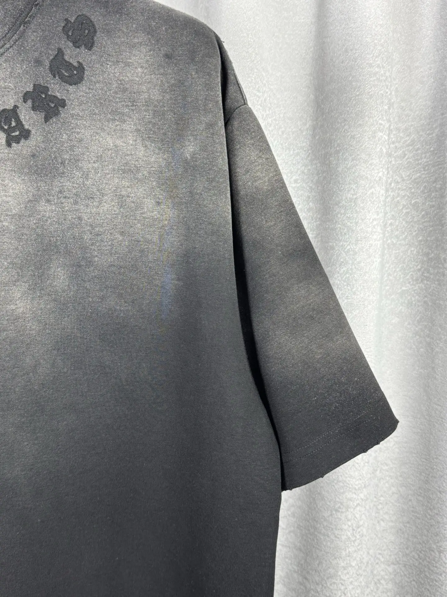 Acid-Wash Embroidered Cotton T-Shirt D16519597 — view 4