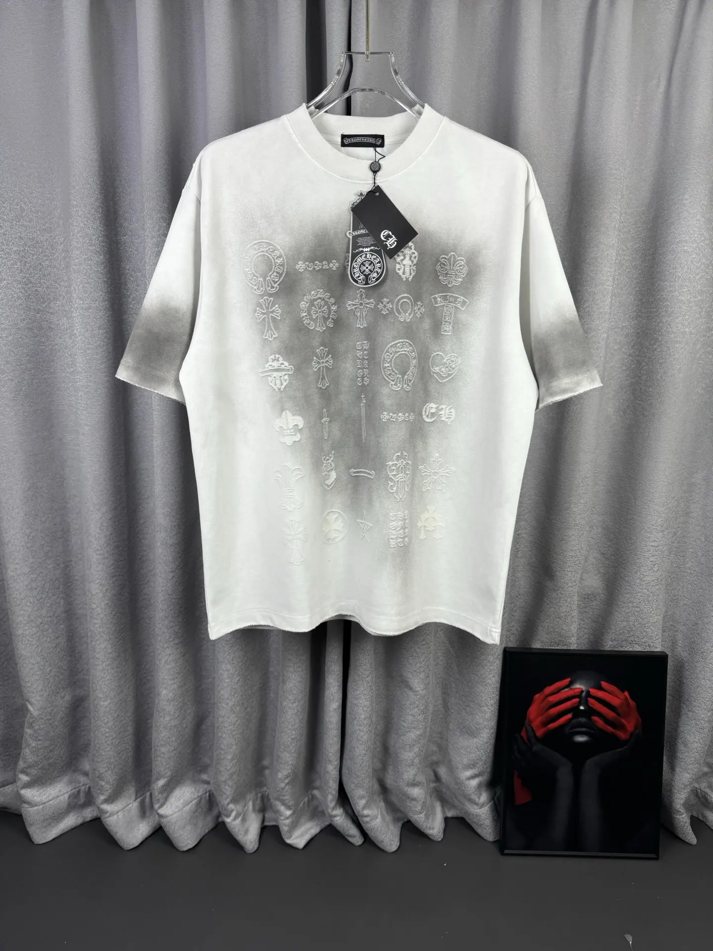 Acid-Wash Embroidered Cotton T-Shirt D16519602