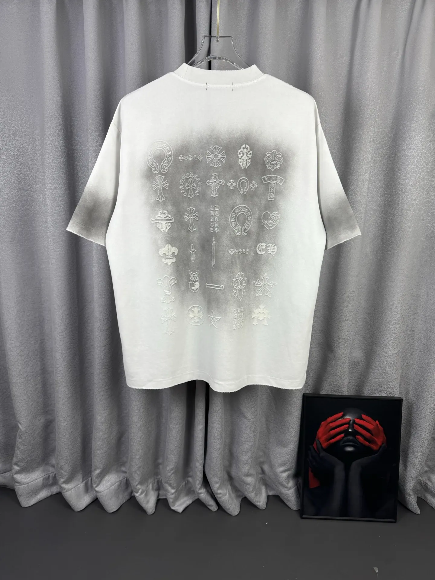 Acid-Wash Embroidered Cotton T-Shirt D16519602 — view 3