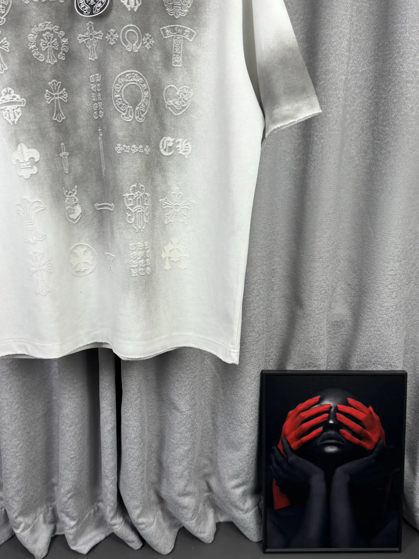 Acid-Wash Embroidered Cotton T-Shirt D16519602 — view 5