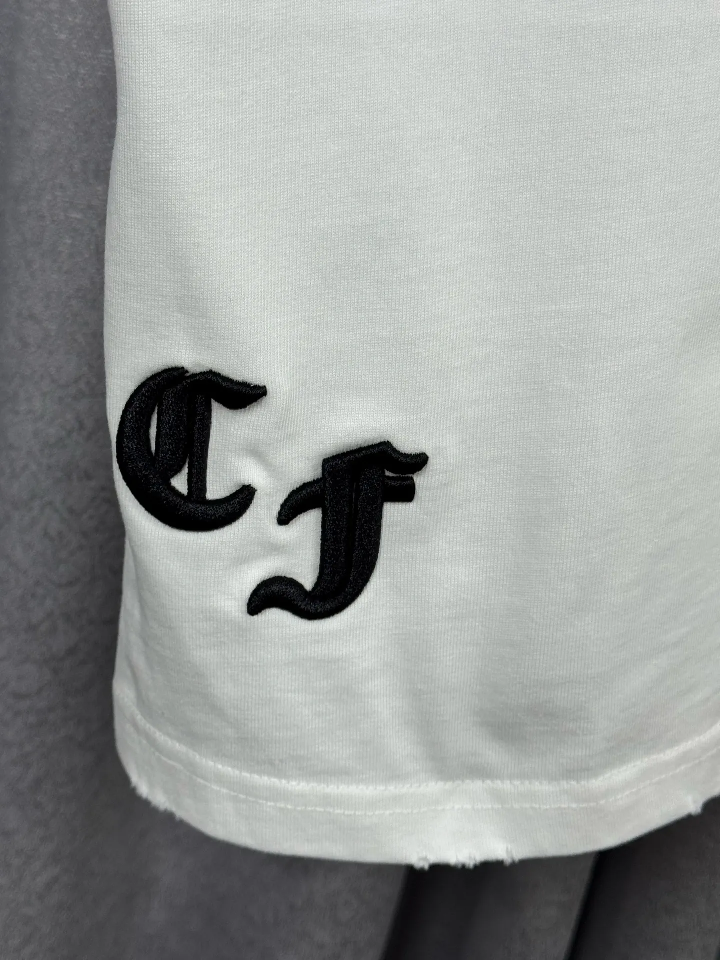 Chrome Hearts Acid-Wash Distressed Cross Patch T-Shirt D16519591 — view 7
