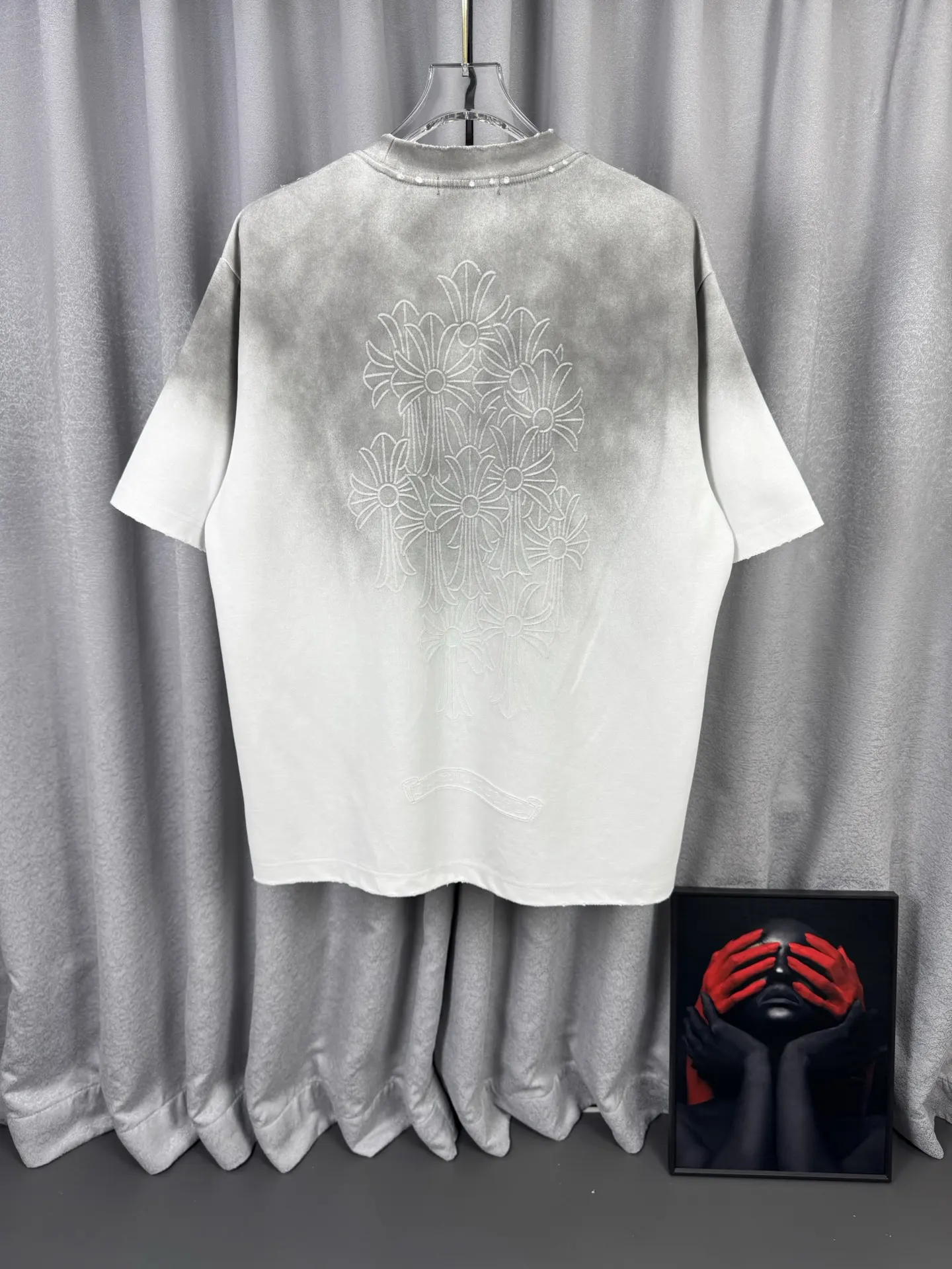 Acid-Wash Embroidered Logo T-Shirt D16519598 — view 3