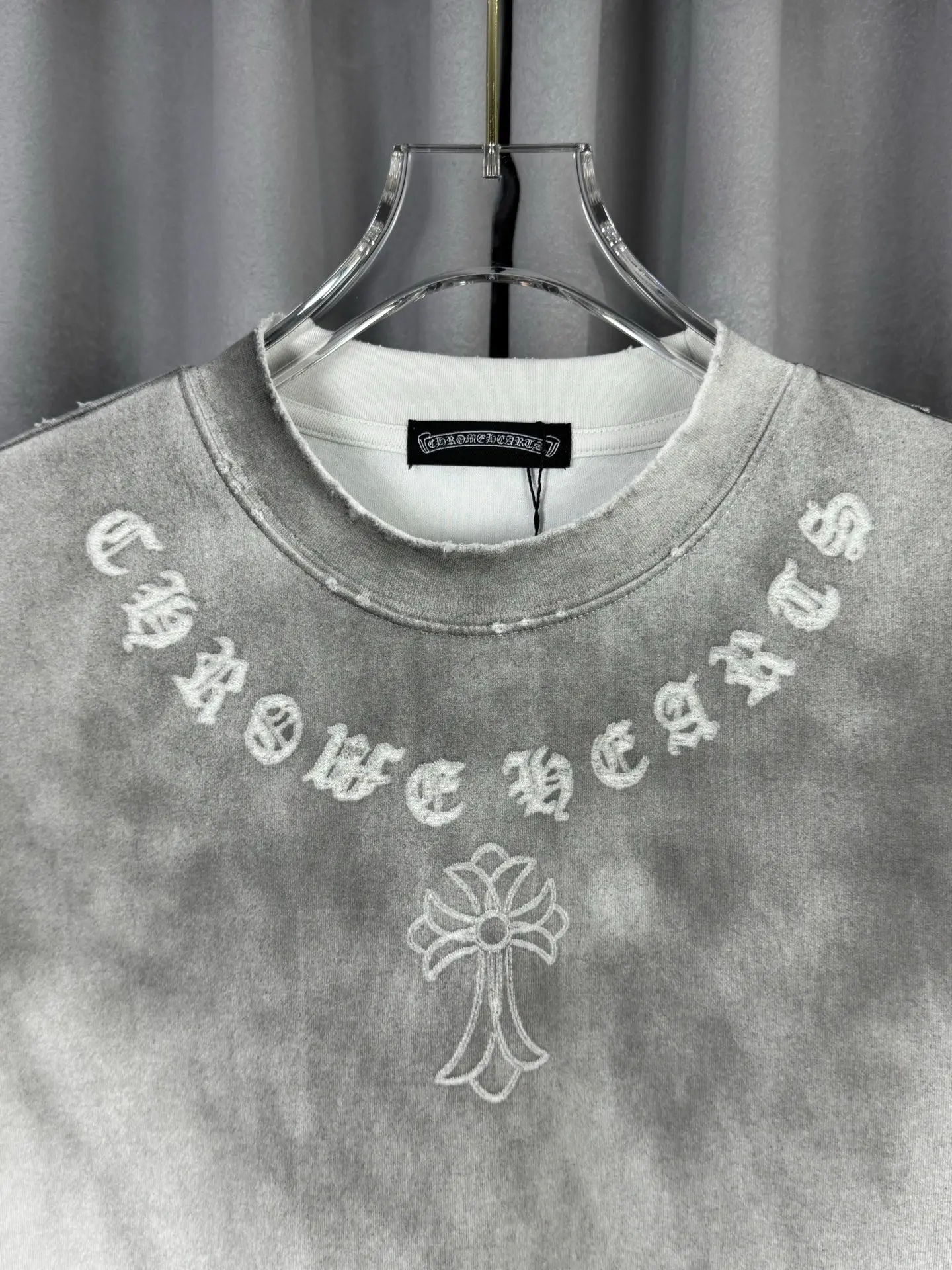 Acid-Wash Embroidered Logo T-Shirt D16519598 — view 4