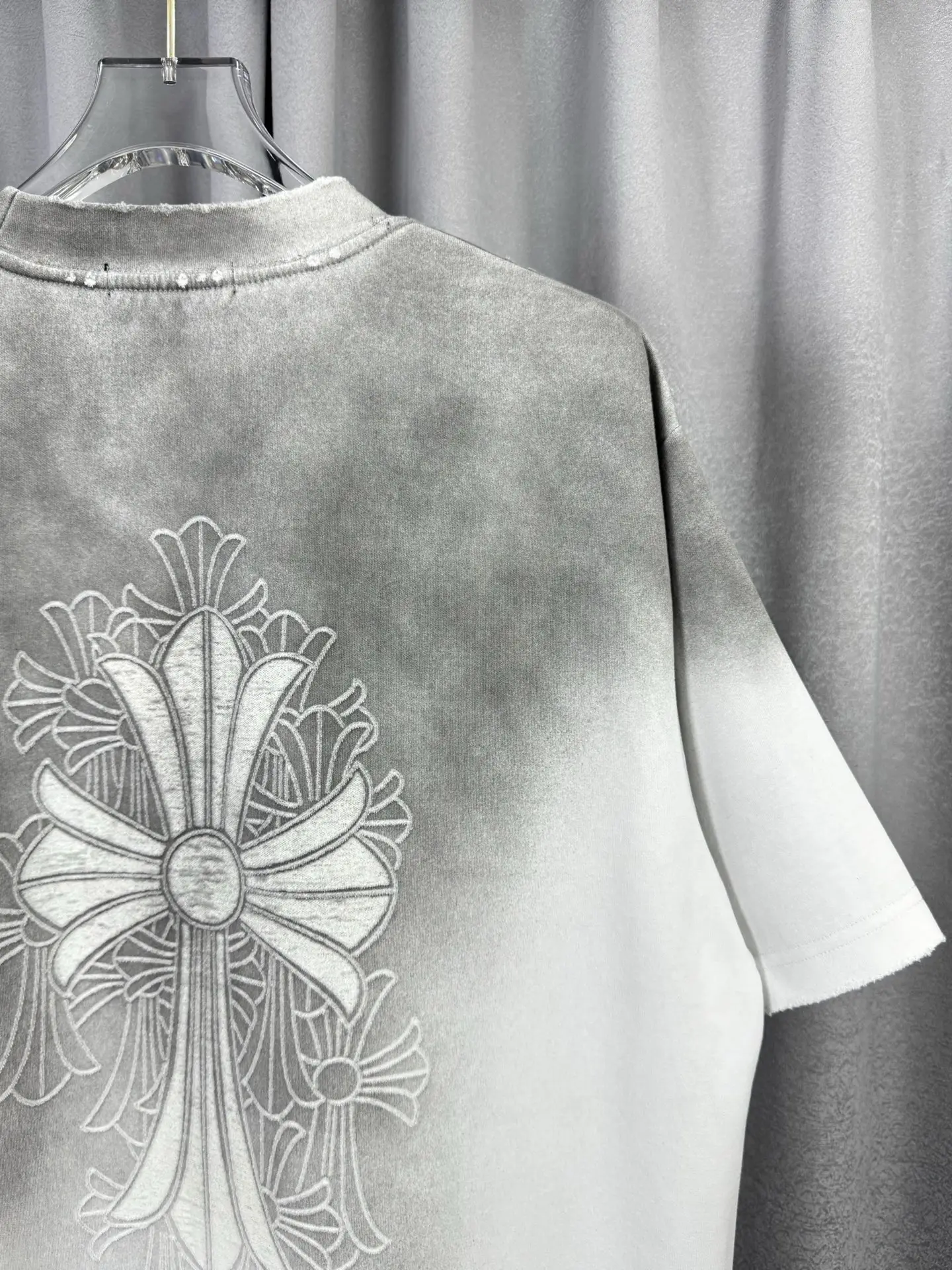 Acid-Wash Distressed Logo T-Shirt D16519600 — view 7