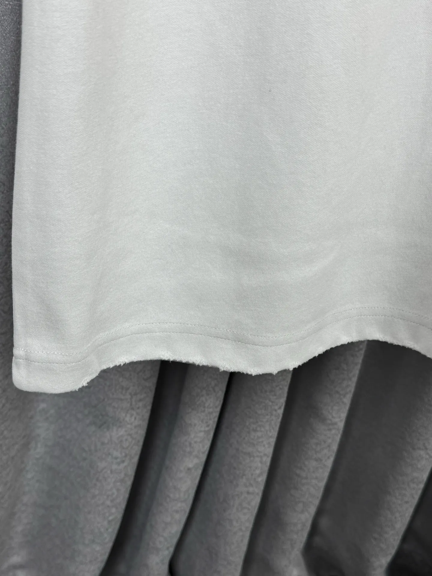 Acid-Wash Distressed Logo T-Shirt D16519600 — view 8