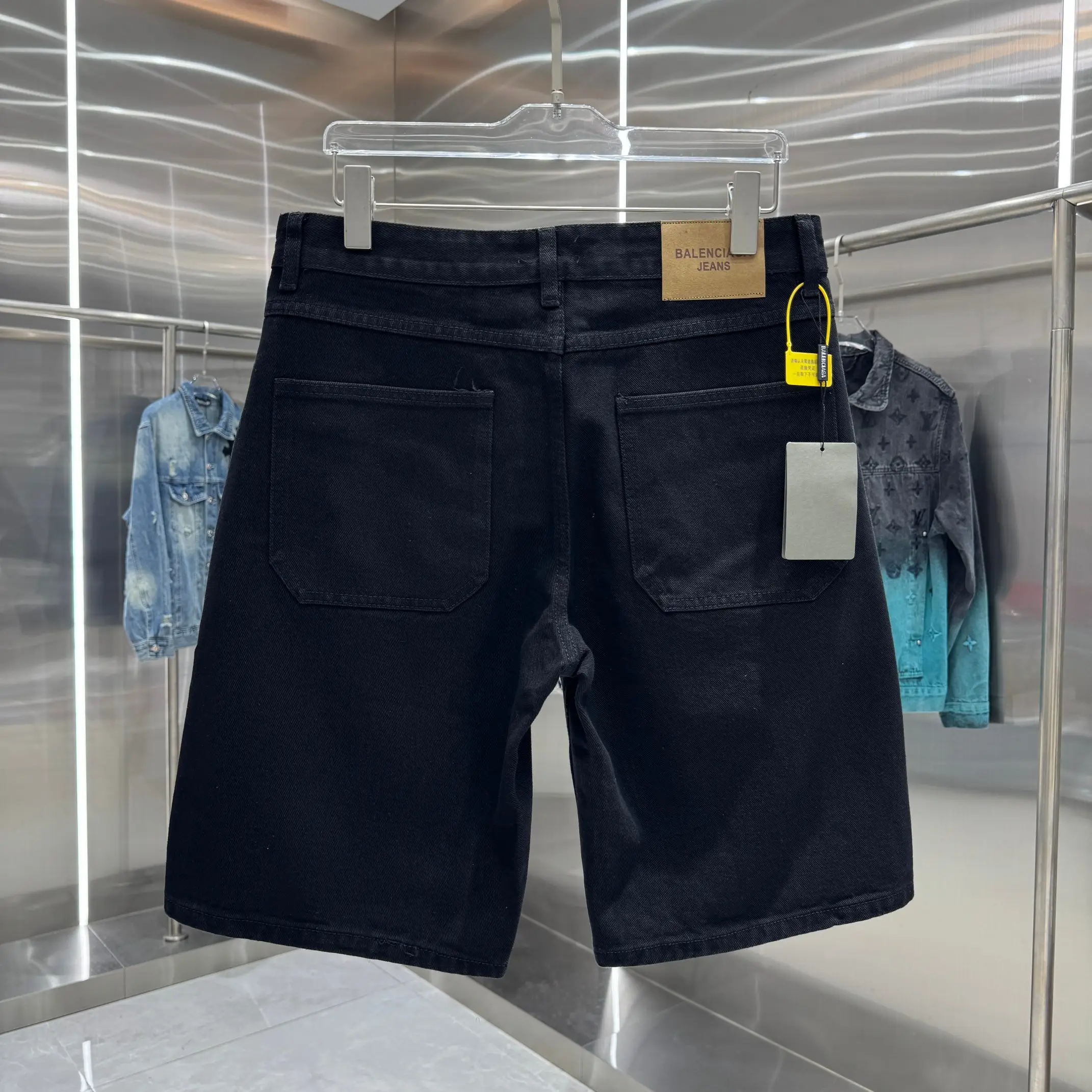 Logo Embroidered Denim Shorts D17019119 — view 2