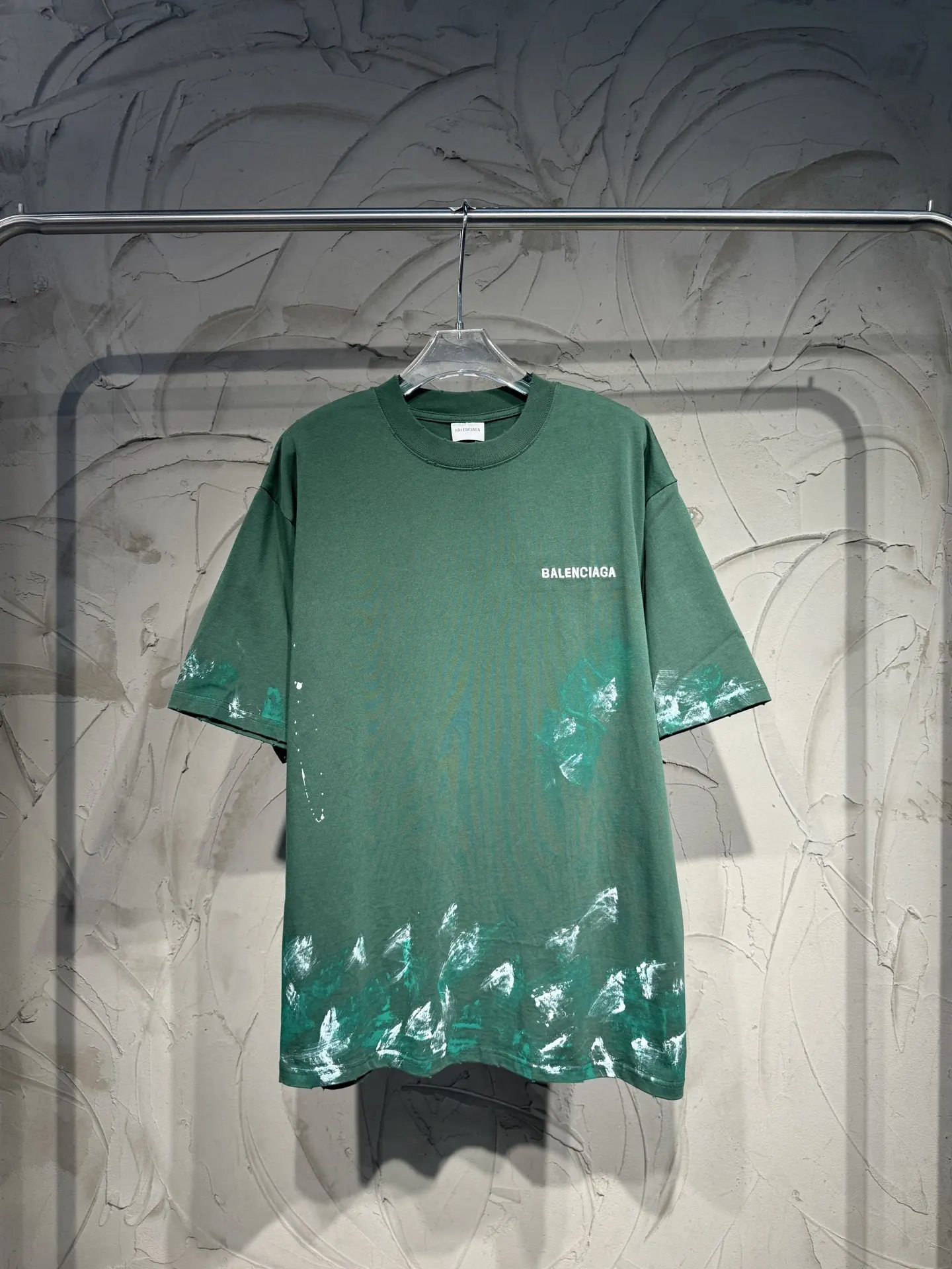 Paint-Splatter Distressed Oversized T-Shirt D17024325