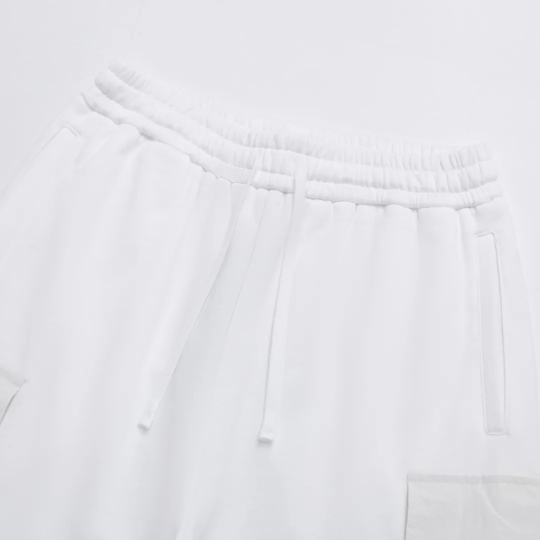 Compass Patch Cargo Sweat Shorts D17012513 — view 3