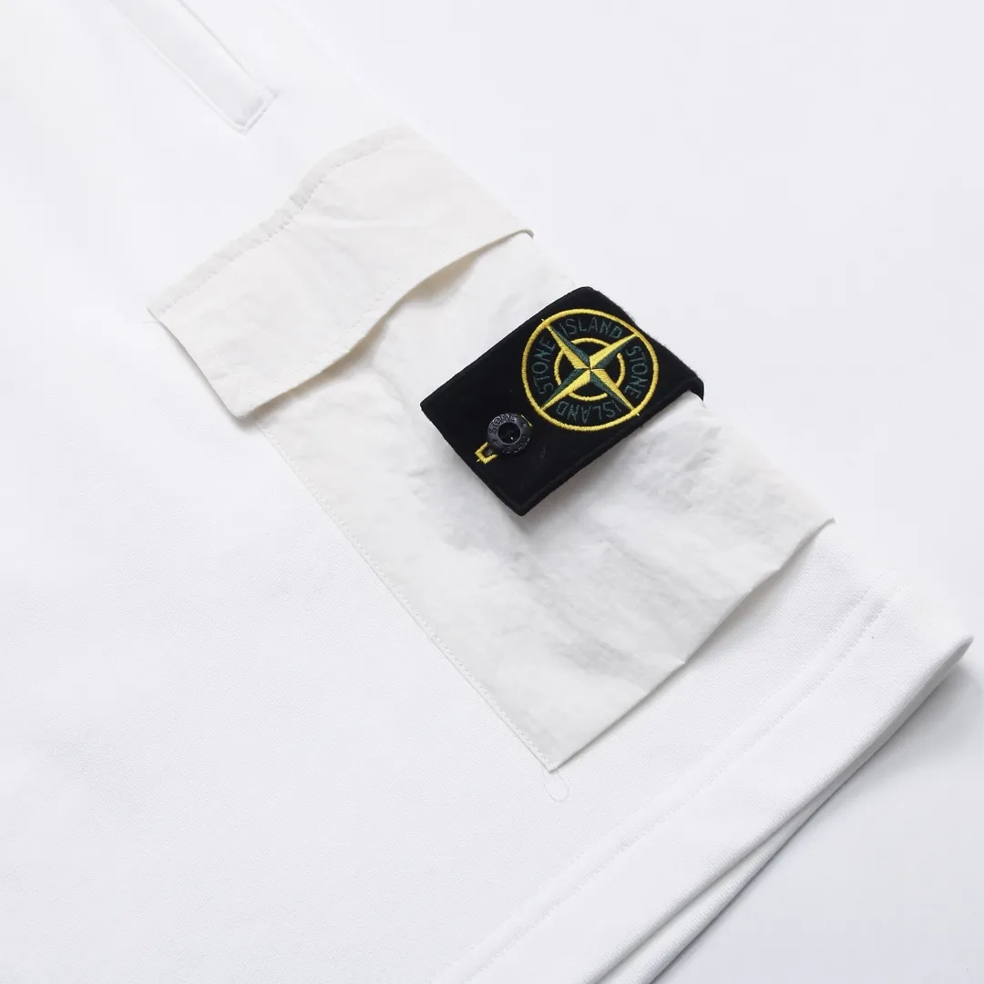 Compass Patch Cargo Sweat Shorts D17012513 — view 6