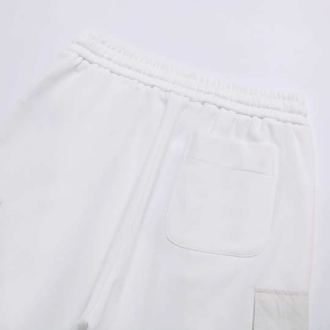 Compass Patch Cargo Sweat Shorts D17012513 — view 8