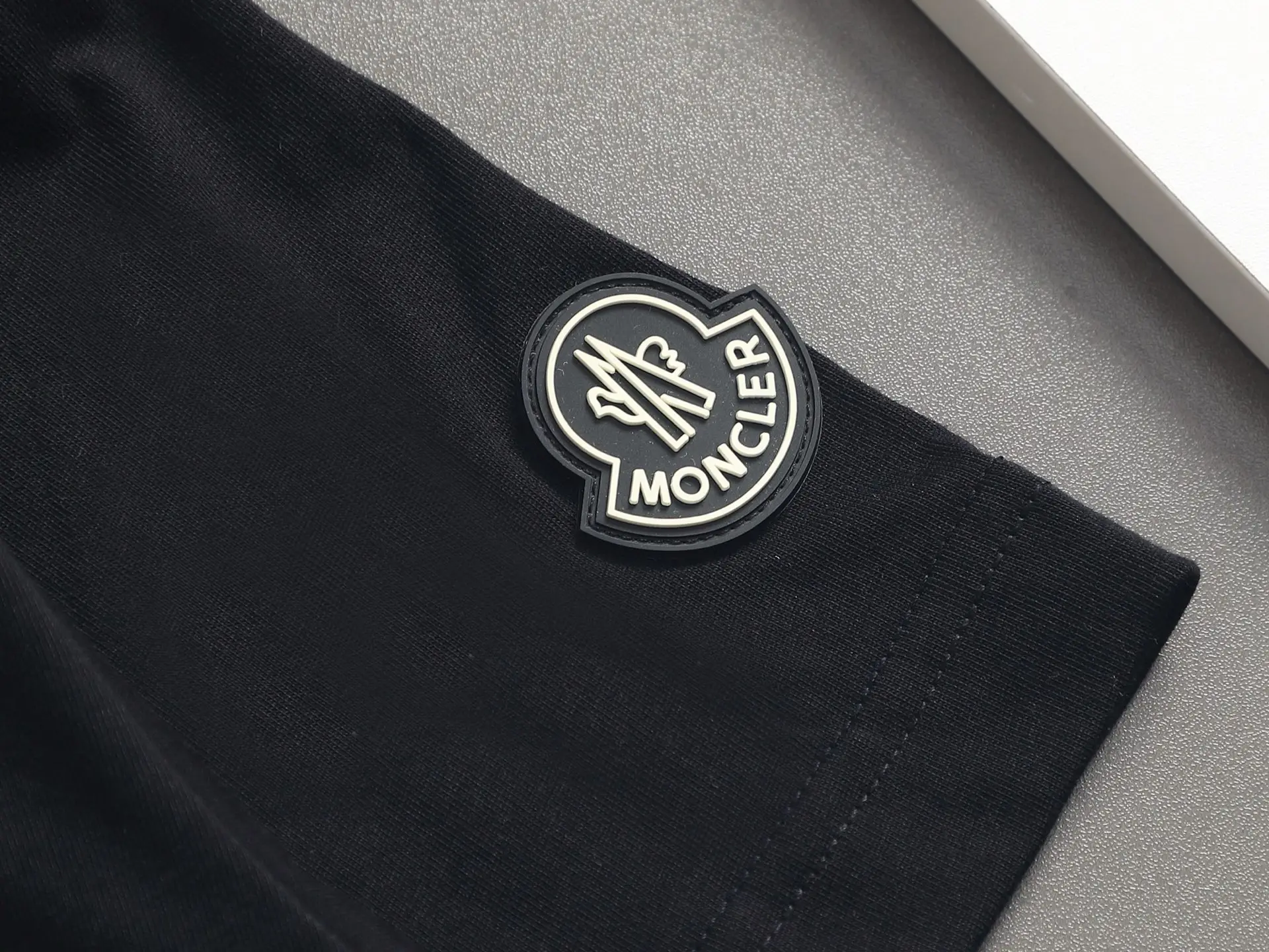 Logo Flocked Cotton T-Shirt D17514611 — view 10