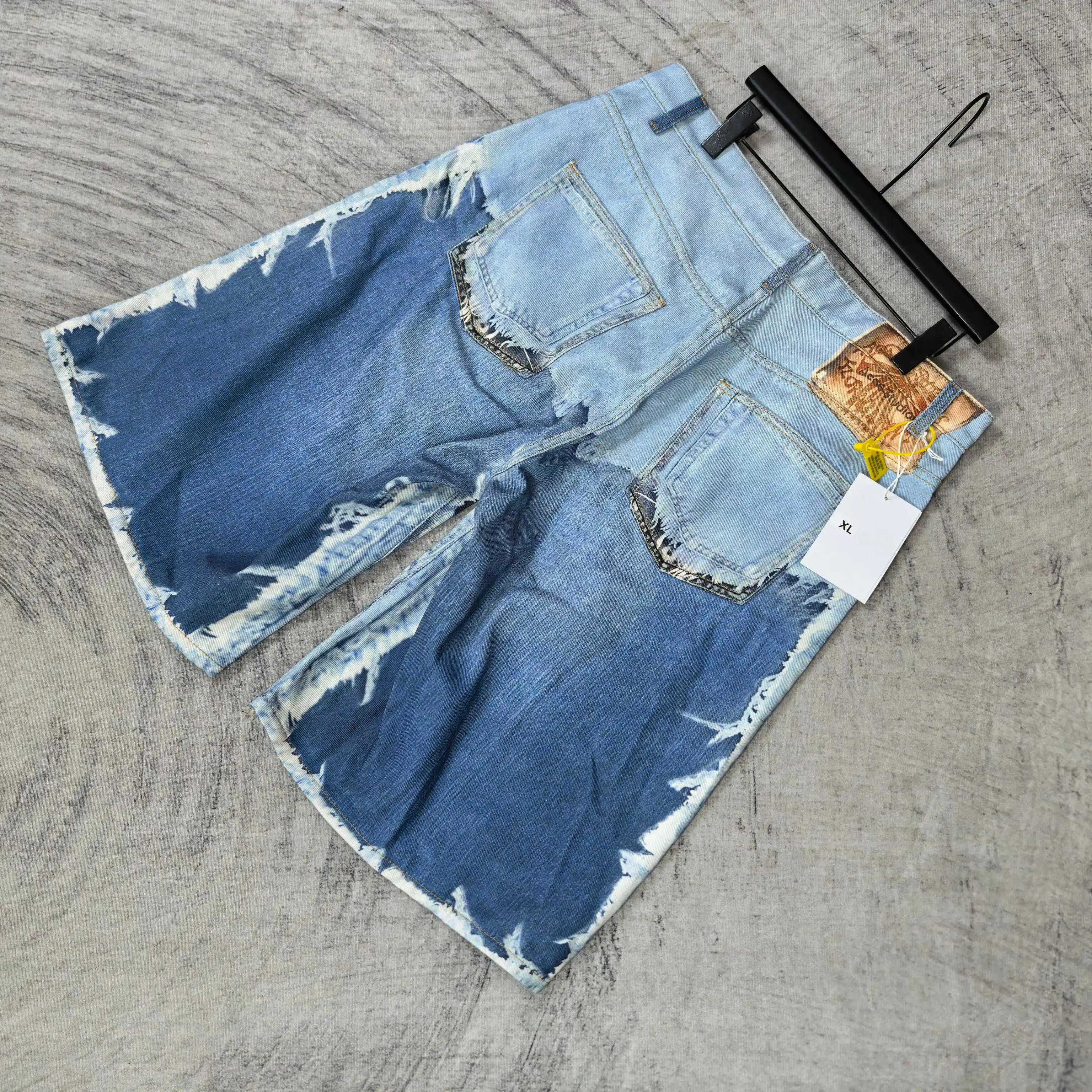 1981 Series 3D-Print Distressed Denim Shorts D17524526 — view 5