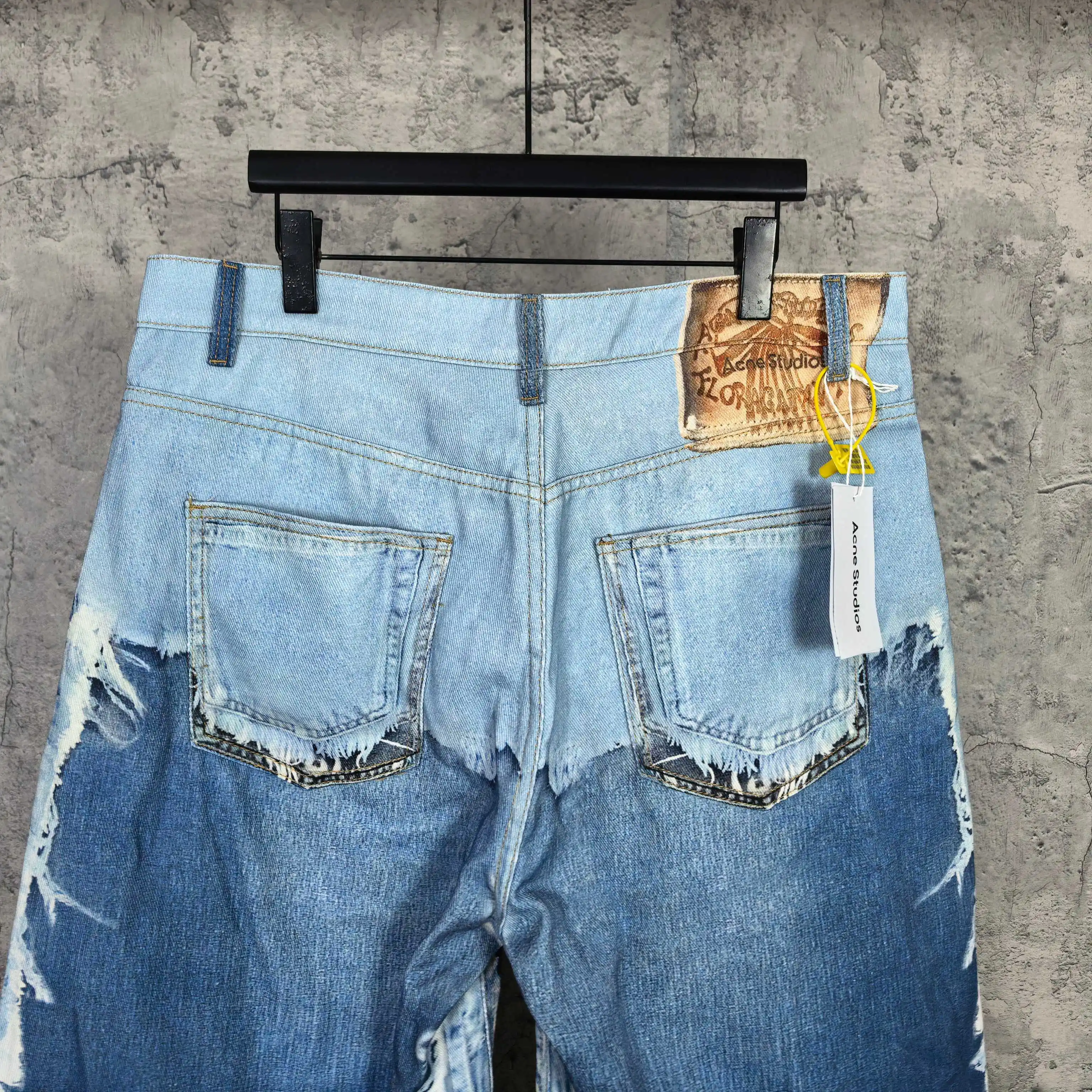 1981 Series 3D-Print Distressed Denim Shorts D17524526 — view 6