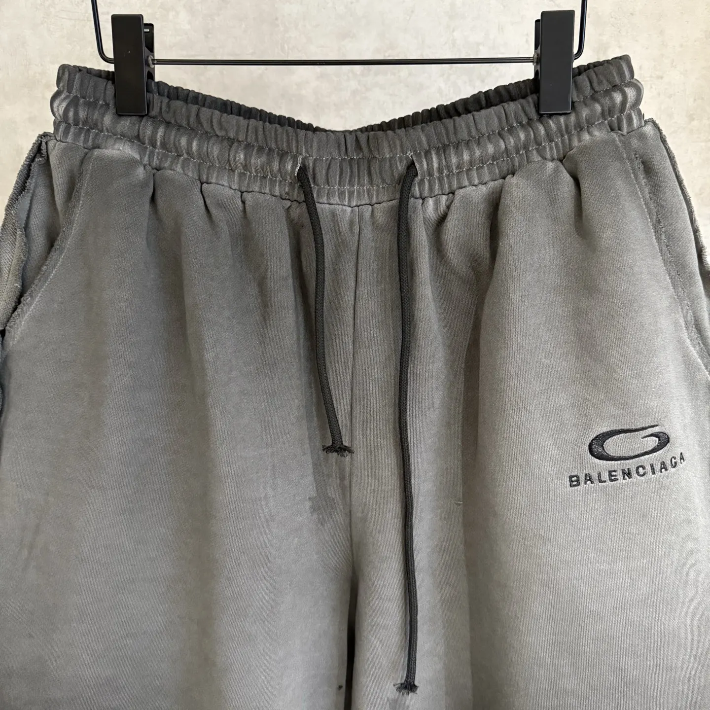 Logo-Embroidered Cotton-Jersey Shorts D17518830 — view 3