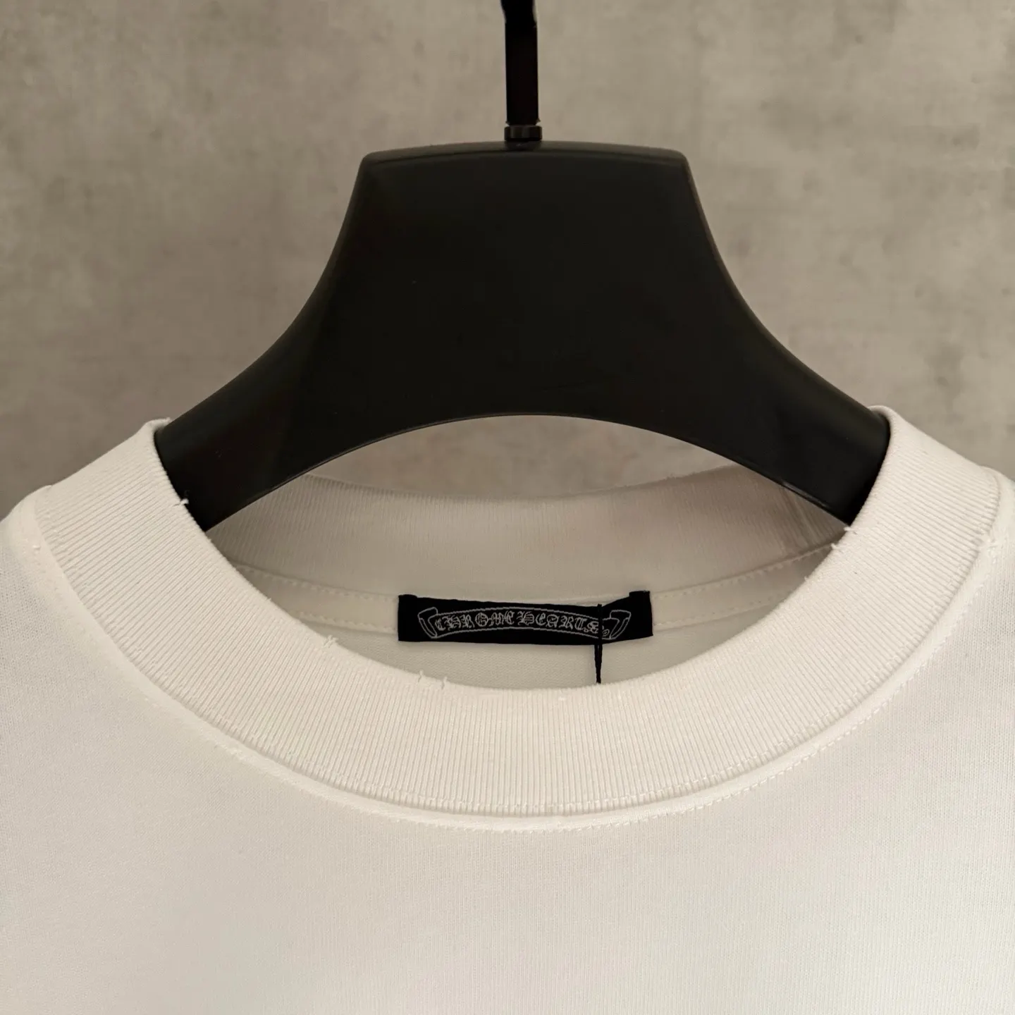Hand-Painted Cross Logo Cotton T-Shirt D17519000 — view 5