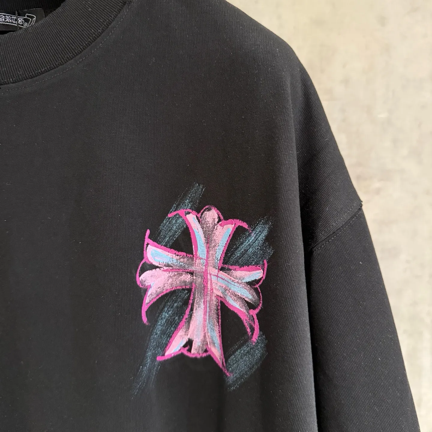 Hand-Painted Cross Logo T-Shirt D17519001 — view 6