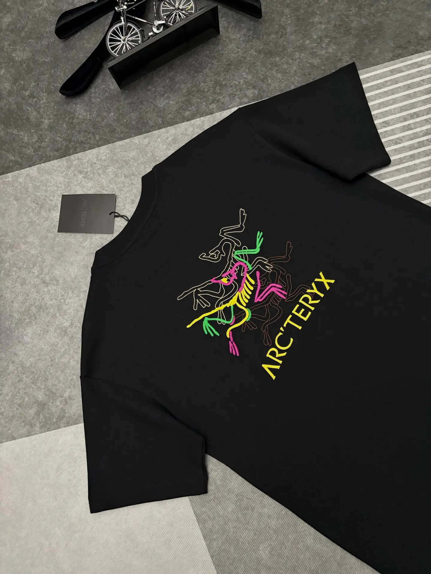 Embroidered Logo Cotton T-Shirt D17515281 — view 7