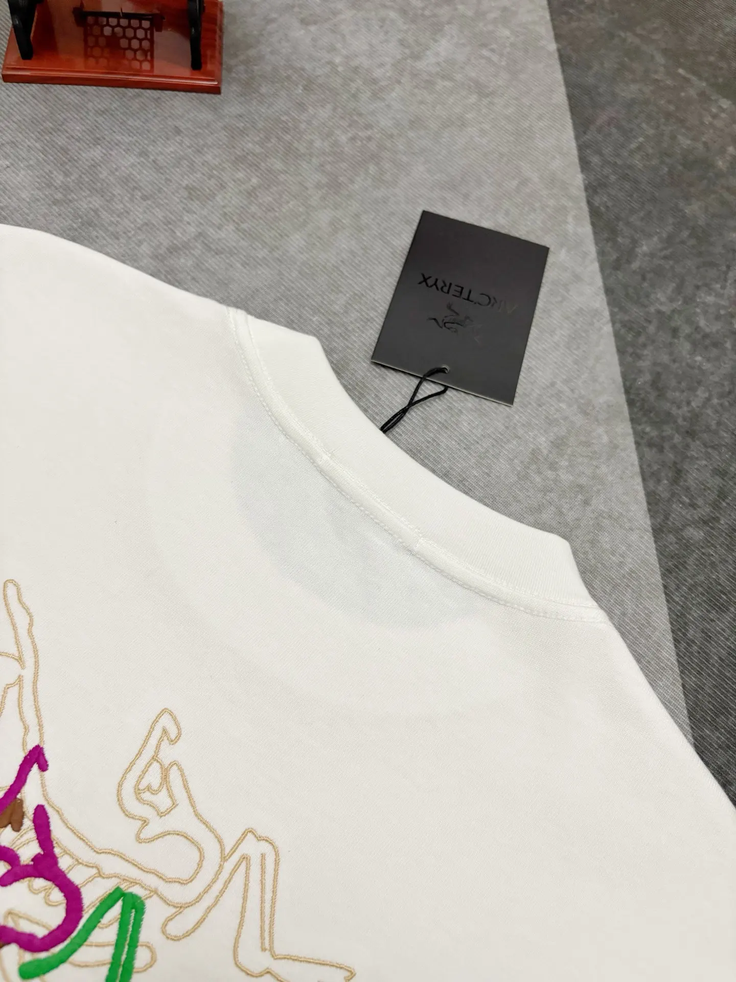 Embroidered Logo Cotton T-Shirt D17515282 — view 8