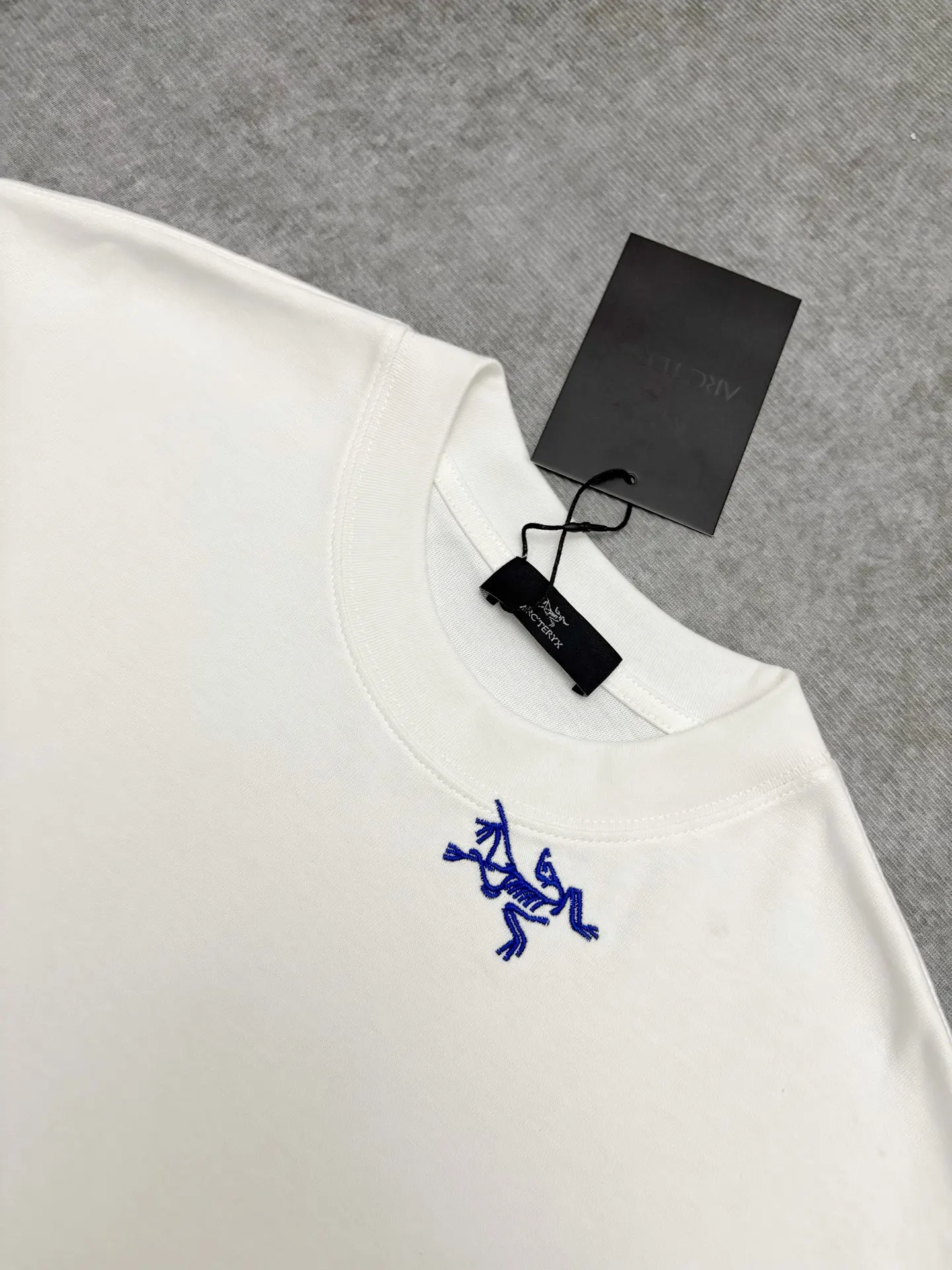 Embroidered Cotton-Jersey T-Shirt D17515287 — view 4