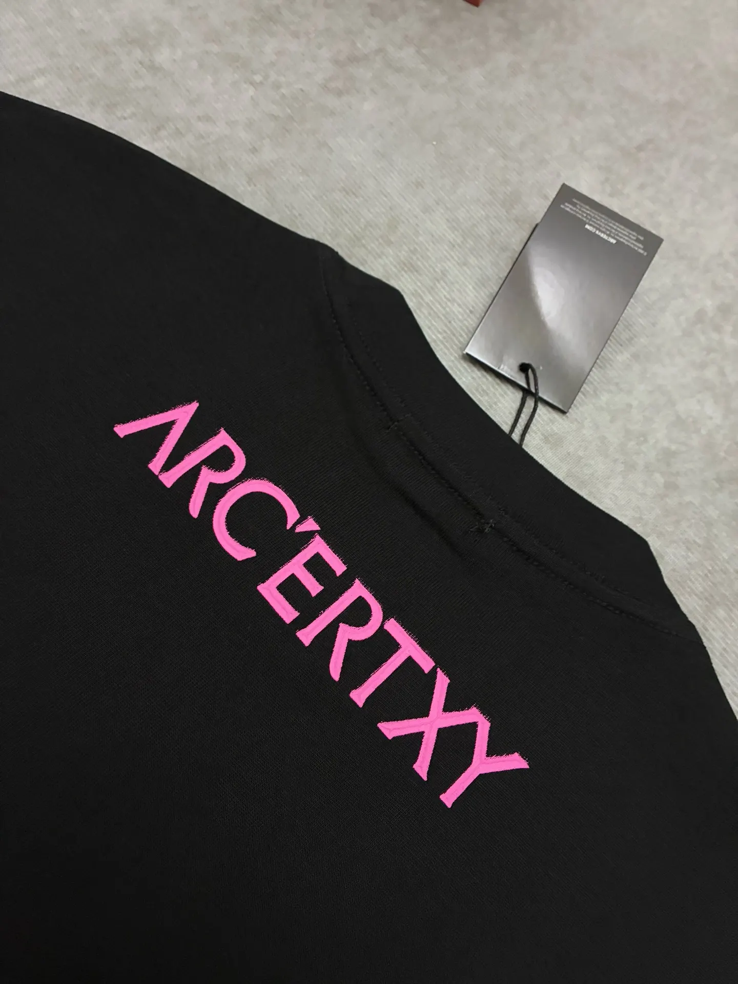 Logo-Print Cotton-Jersey T-Shirt D17515313 — view 7