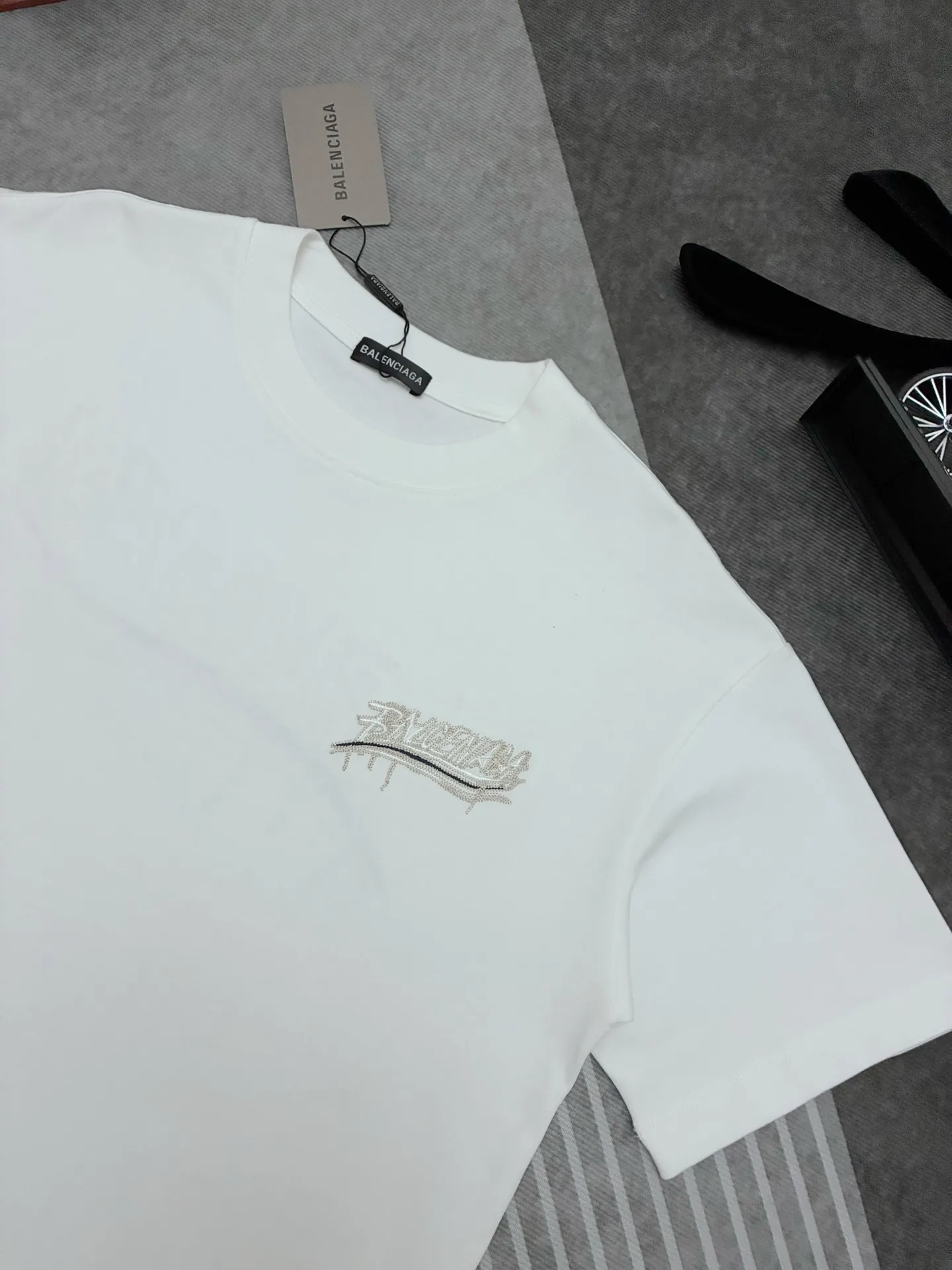 Logo Embroidered Oversized Cotton T-Shirt D17515312 — view 3