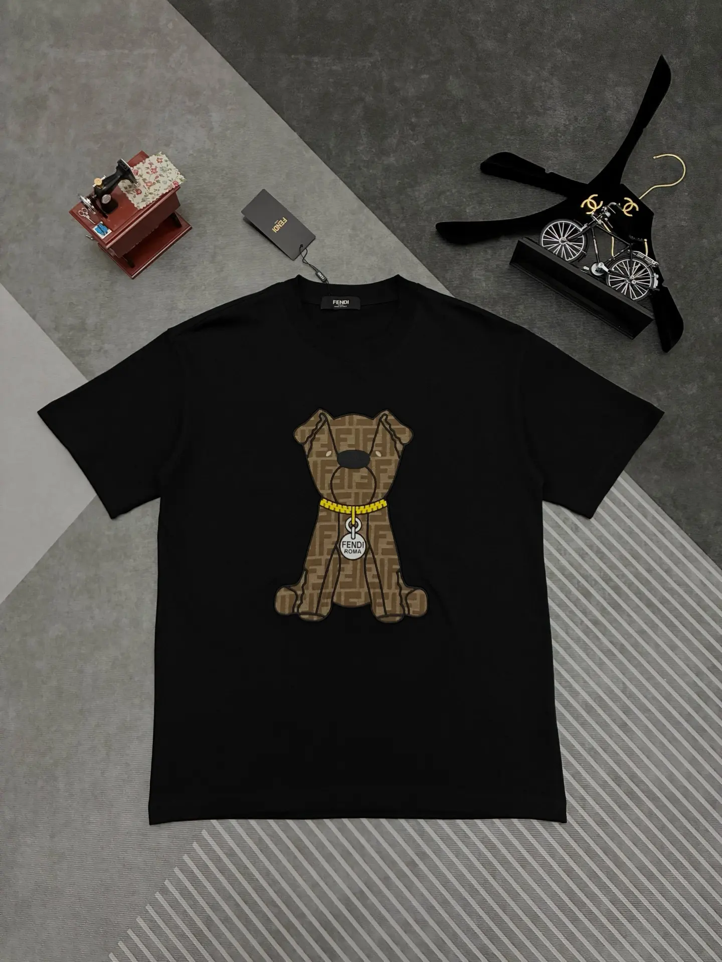 Embroidered Logo Dog Cotton T-Shirt D17515309