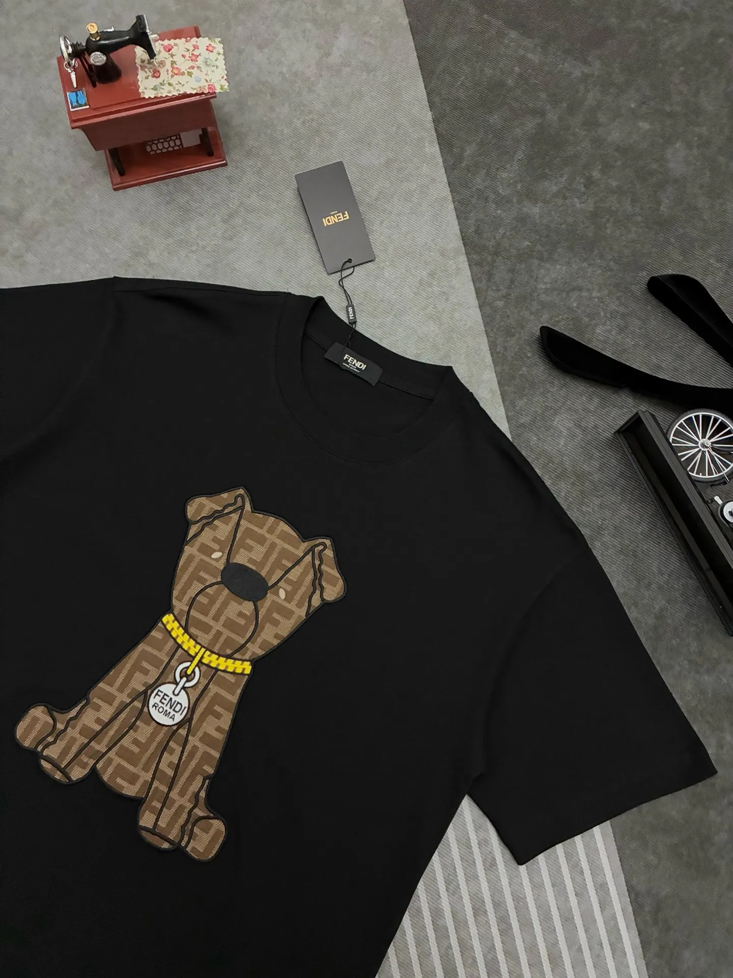 Embroidered Logo Dog Cotton T-Shirt D17515309 — view 3