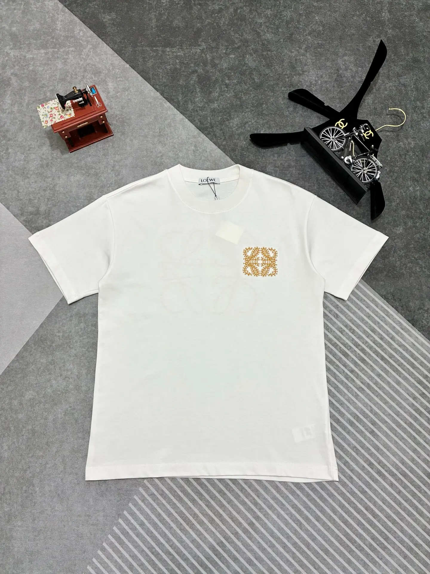 Anagram Embroidered Cotton T-Shirt D17515318