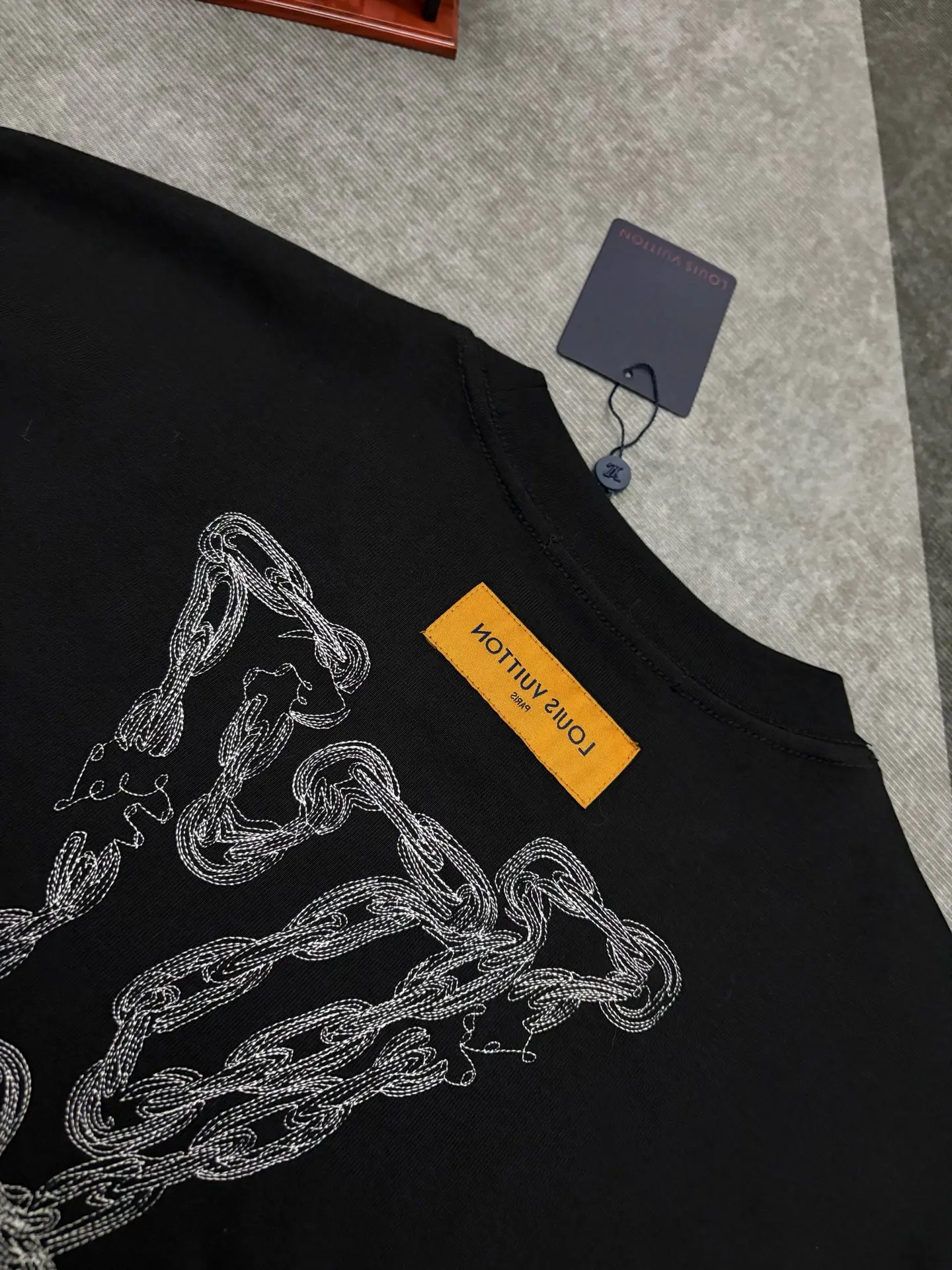 Embroidered Logo Cotton T-Shirt D17515301 — view 8