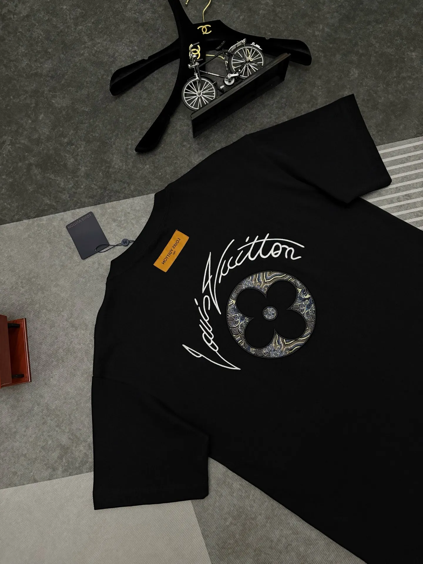 Embroidered Logo Cotton T-Shirt D17515307 — view 6