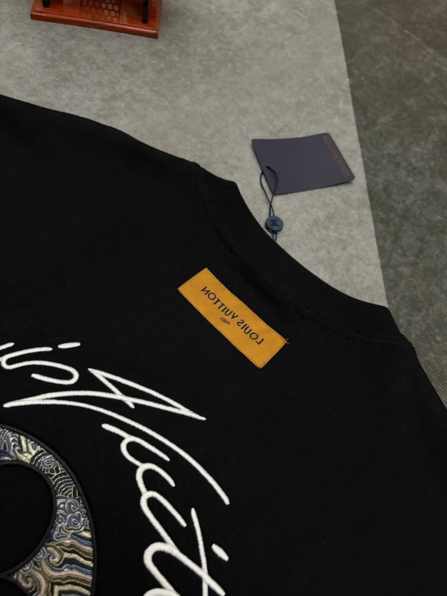 Embroidered Logo Cotton T-Shirt D17515307 — view 7