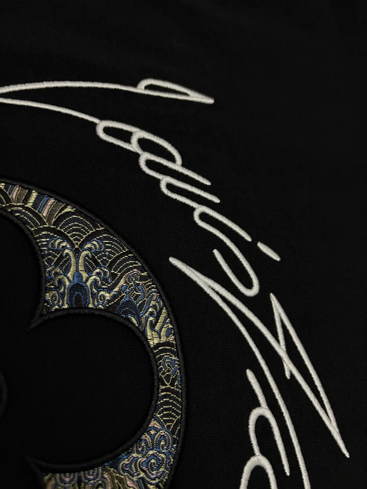 Embroidered Logo Cotton T-Shirt D17515307 — view 9