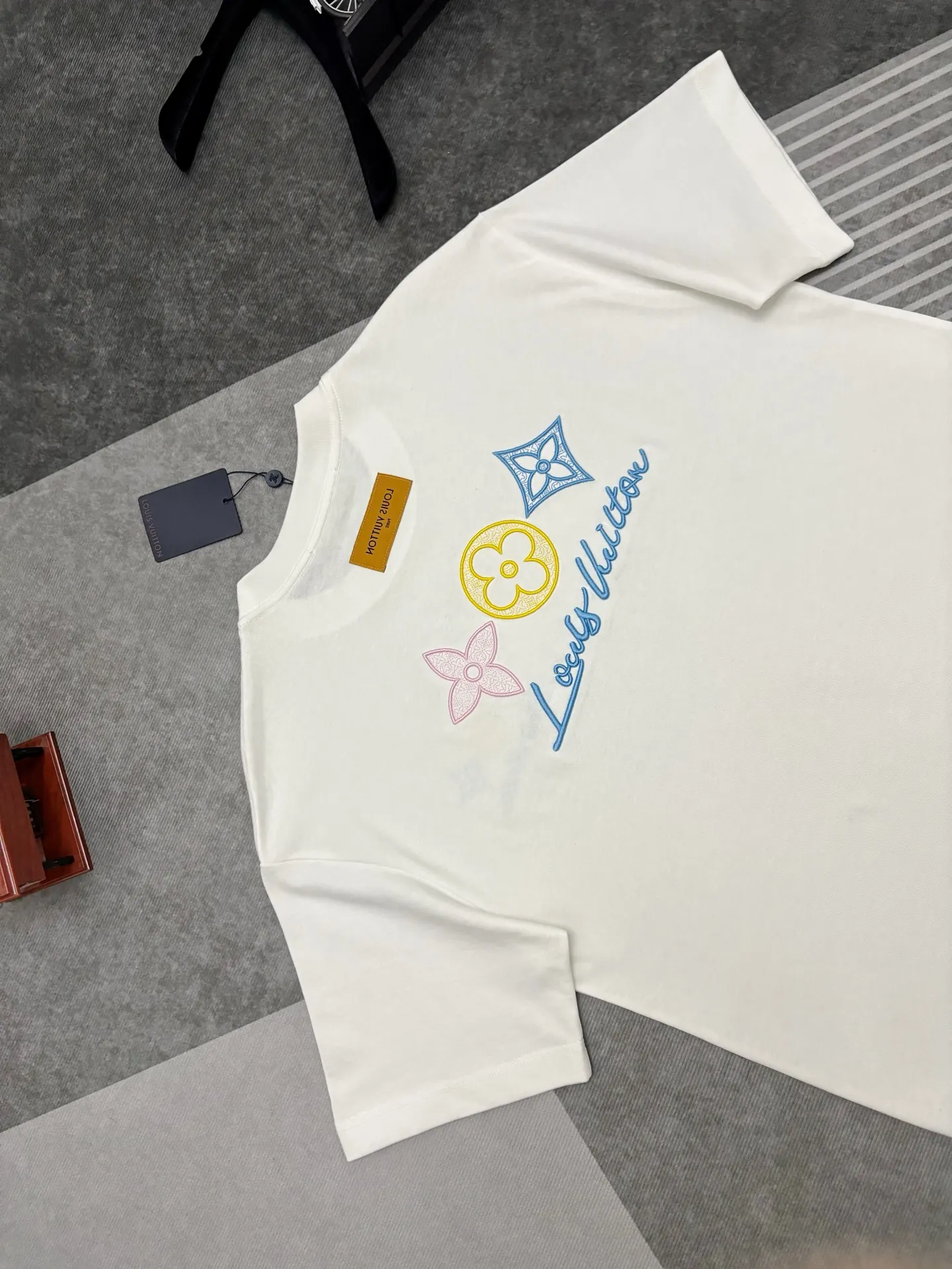 Embroidered Monogram Cotton T-Shirt D17515289 — view 6