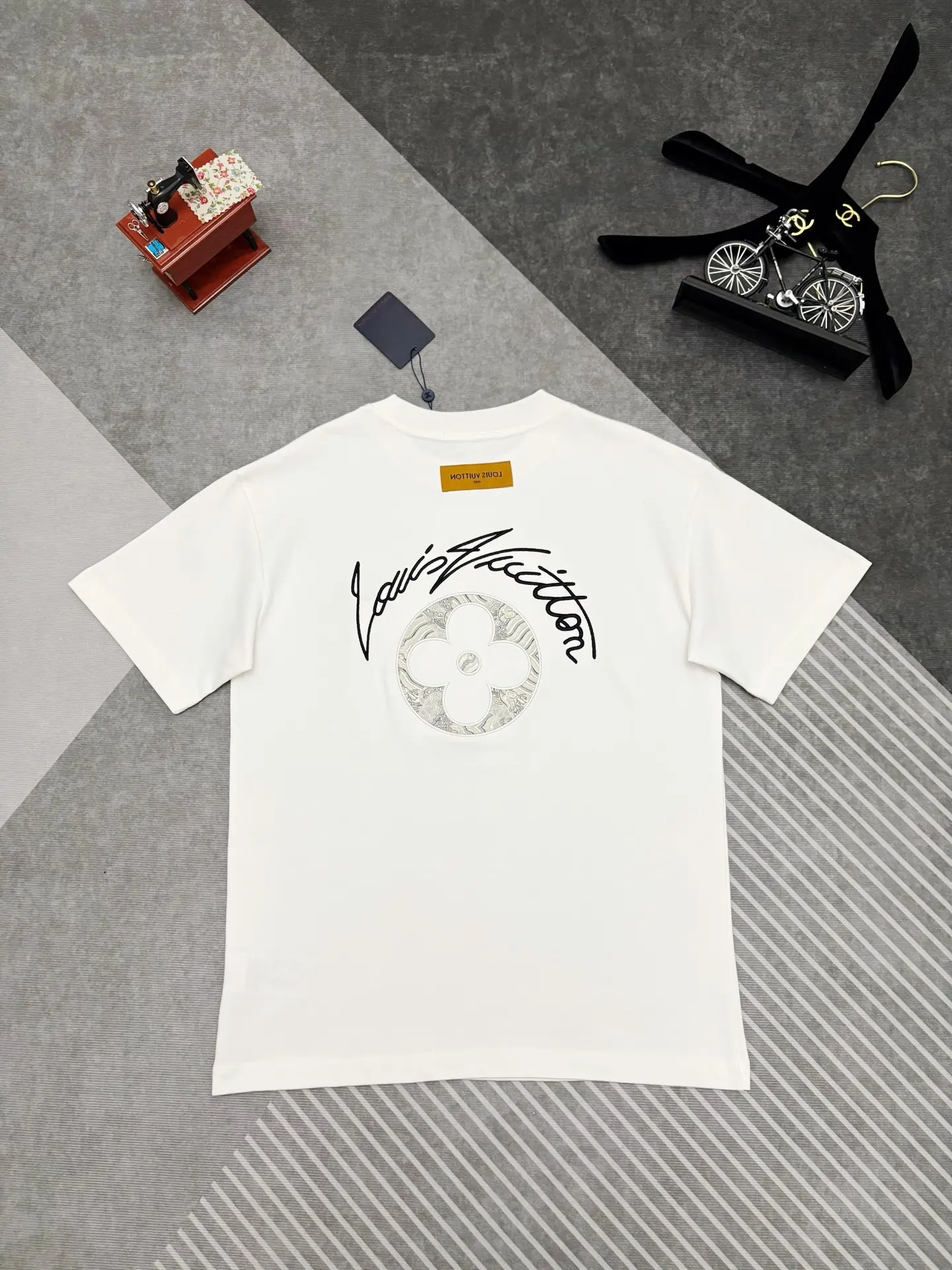 Embroidered Logo Cotton T-Shirt D17515308 — view 6