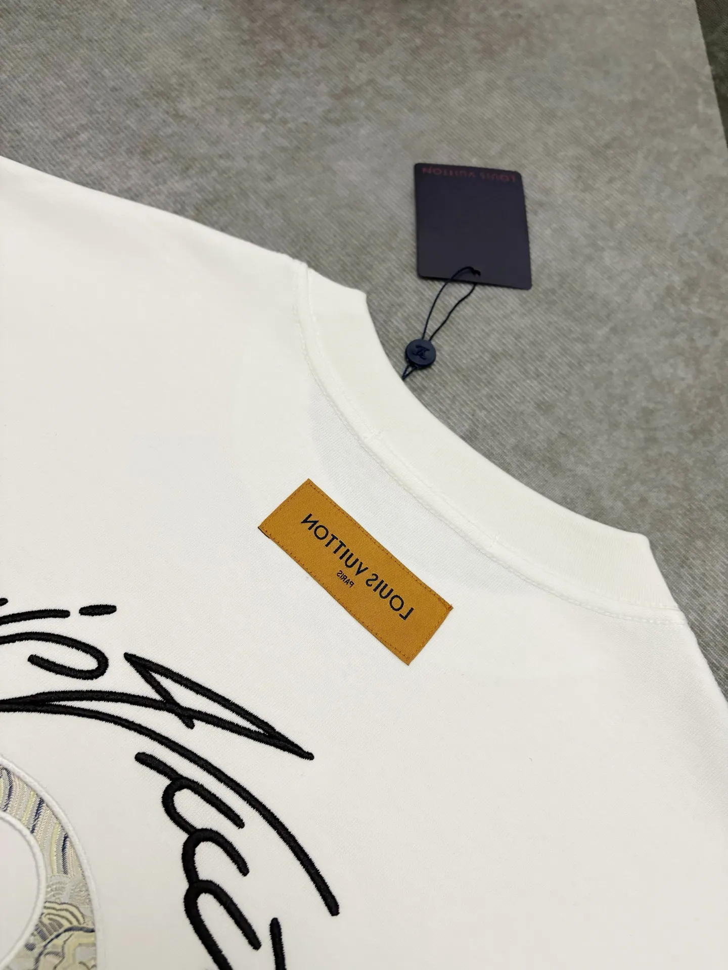 Embroidered Logo Cotton T-Shirt D17515308 — view 8